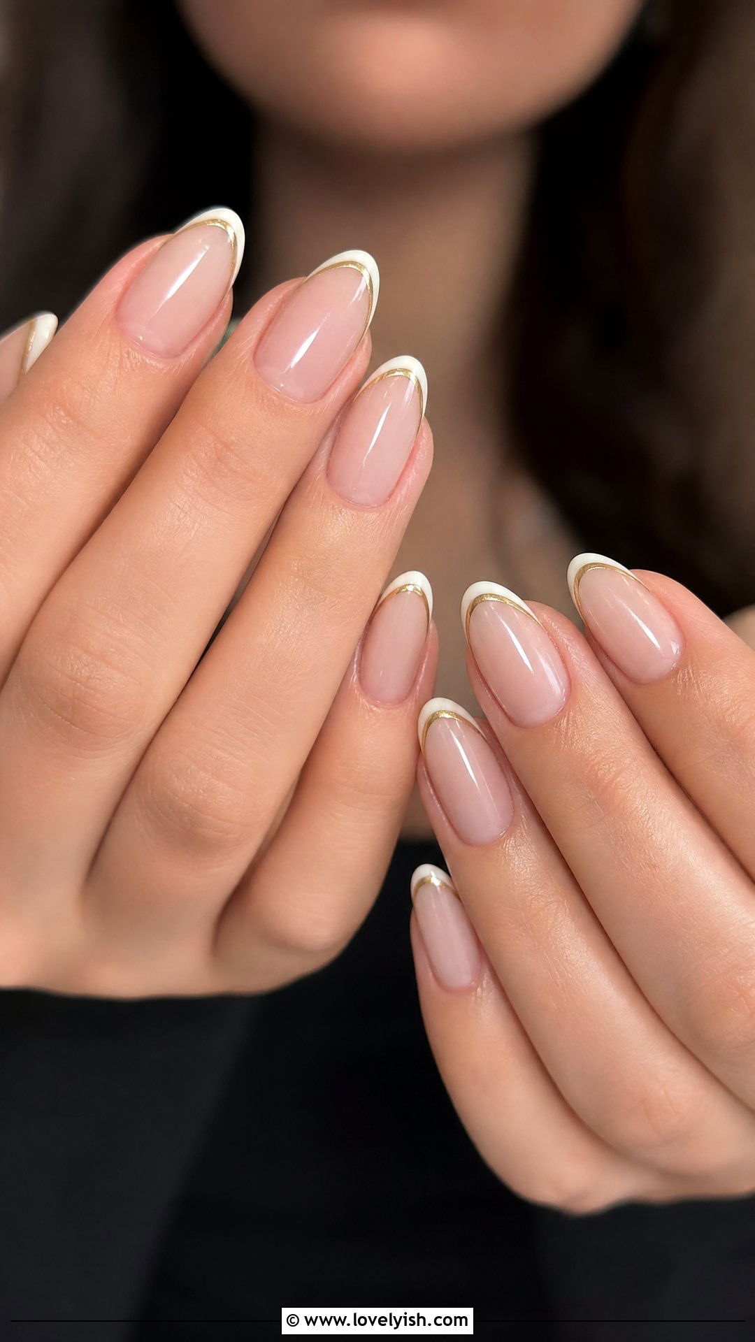 Micro French With Gold Outline - 50 sophisticated nails - 50 sophisticated nails