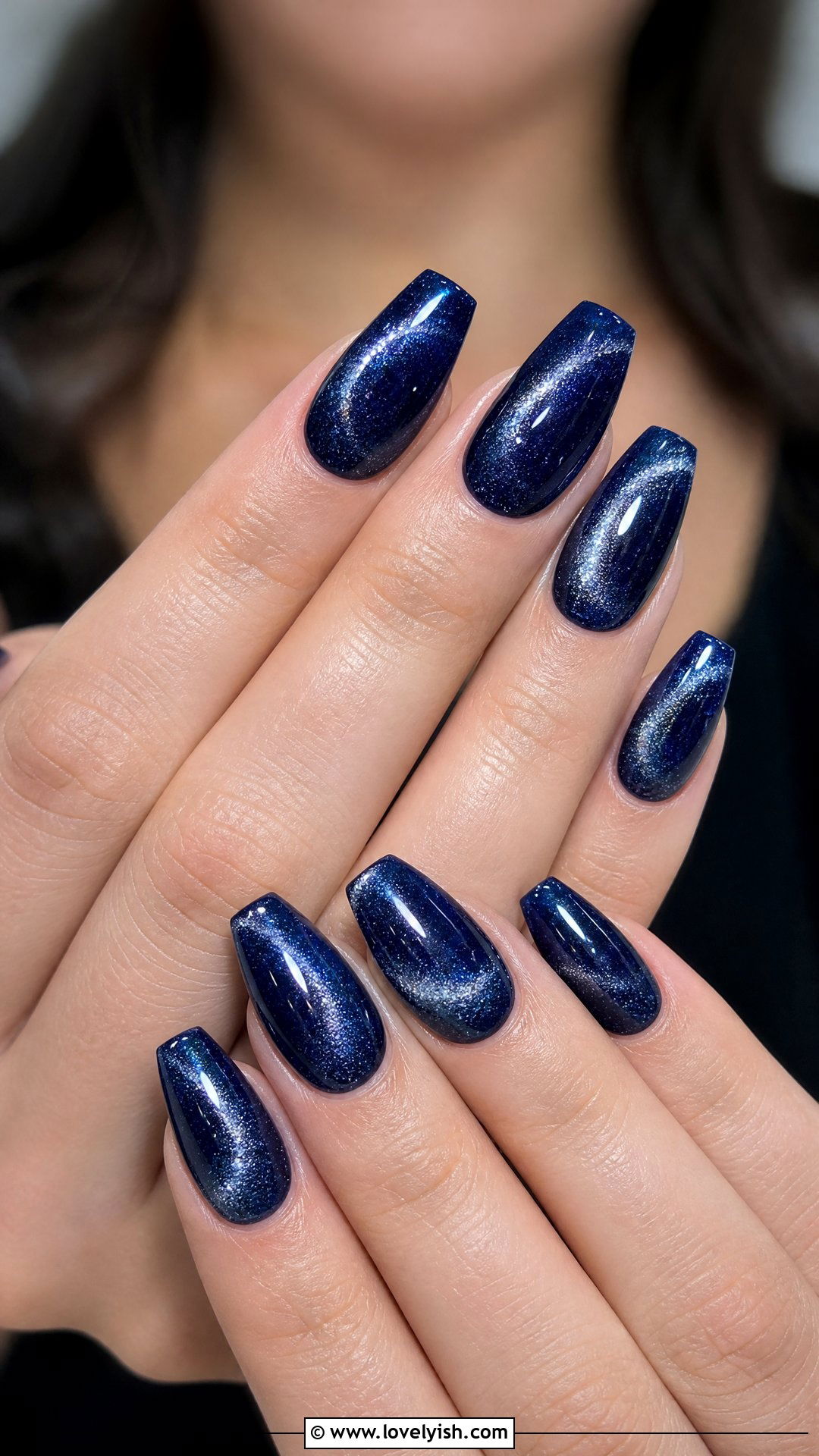 Midnight Blue Cat Eye Nails - 50 cateye nail designs - 50 cateye nail designs