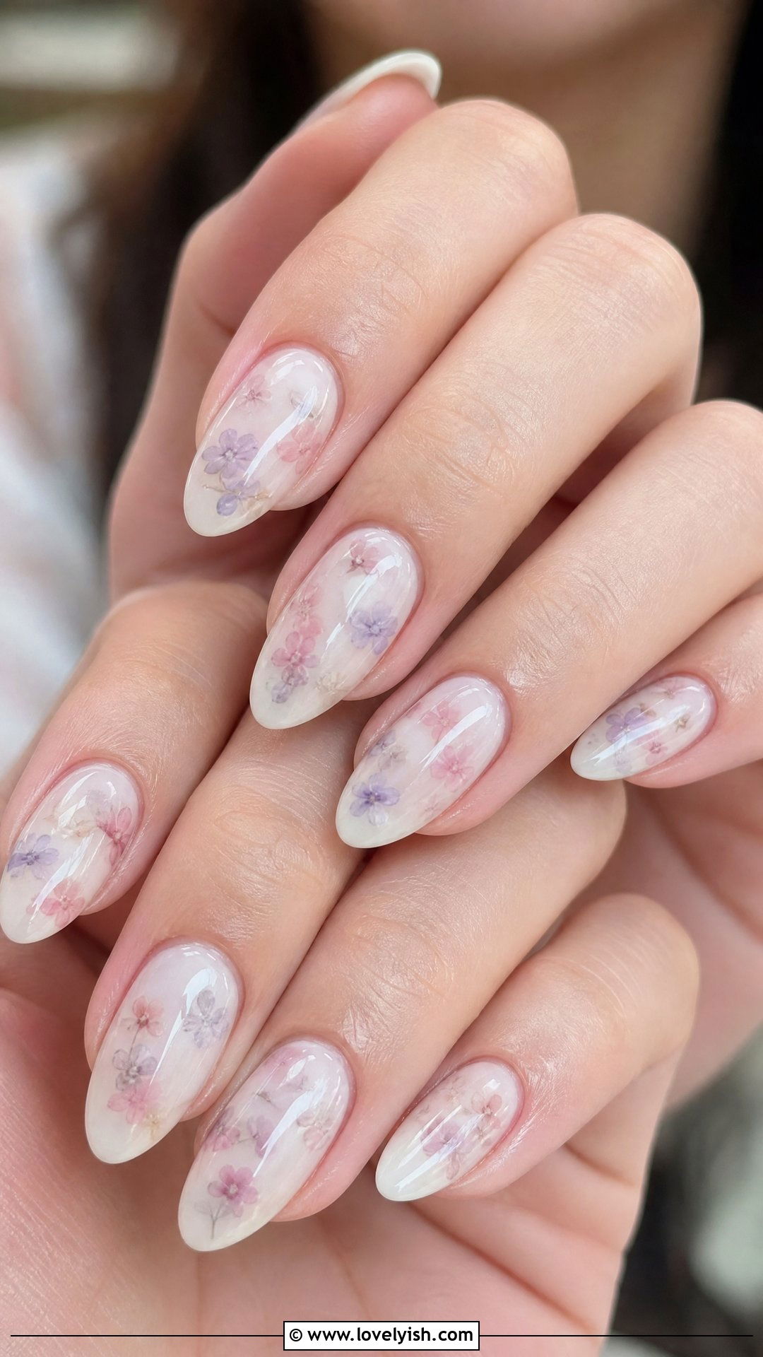 Milk Bath Floral Nails - 25 classy nail ideas - 25 classy nail ideas