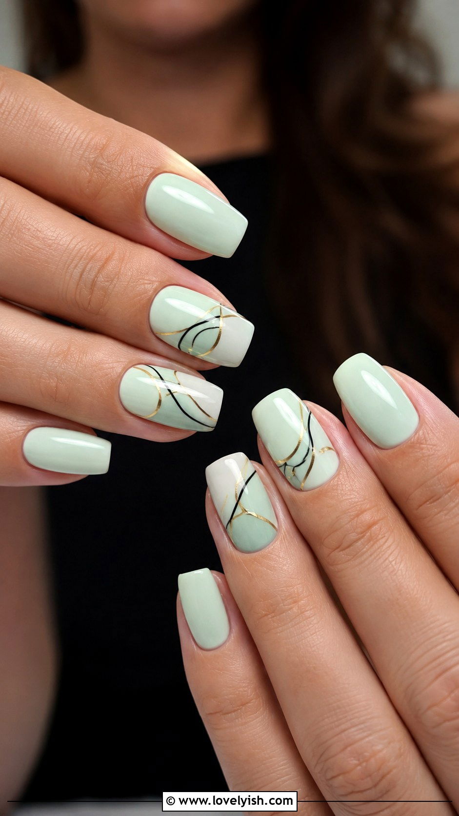 Mint Abstract Line Nails - 50 modern mint nail art ideas - 50 modern mint nail art ideas