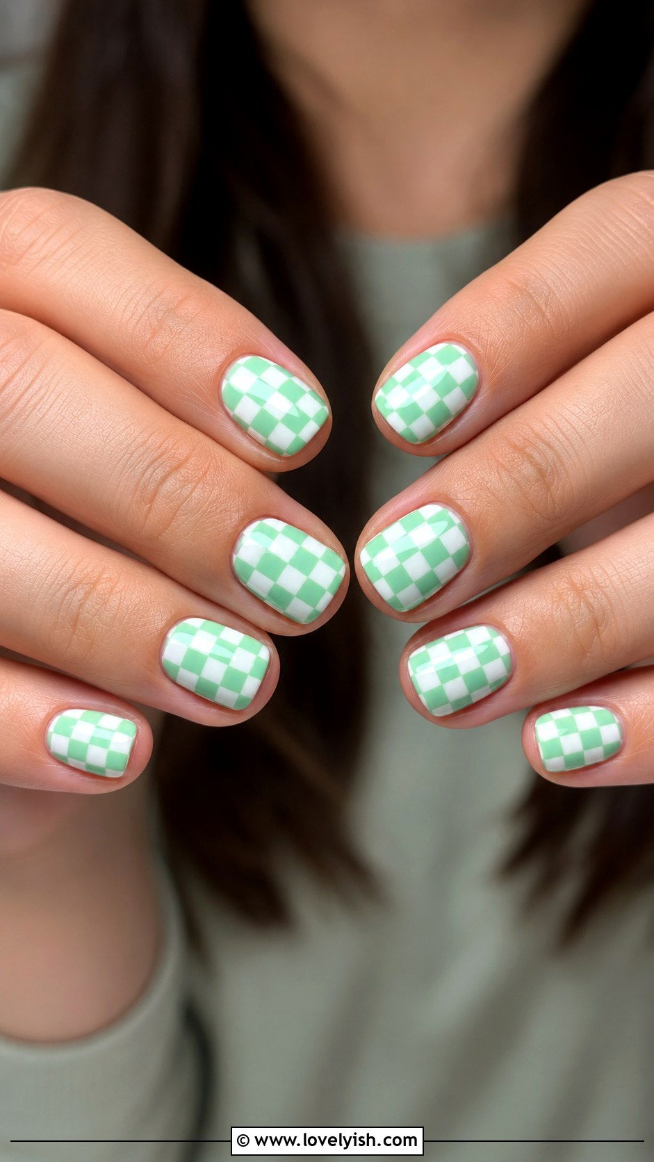 Mint And White Checkered Nails - 28 spring nails design ideas - 28 spring nails design ideas