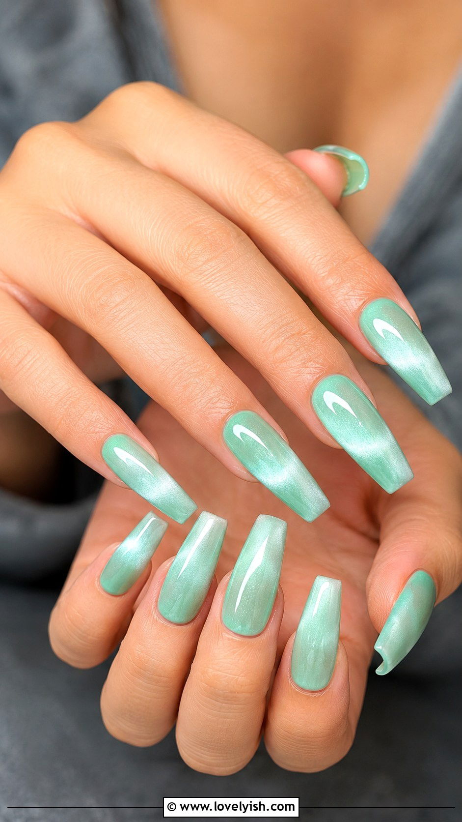 Mint Cat Eye Magnetic Nails - 50 modern mint nail art ideas - 50 modern mint nail art ideas