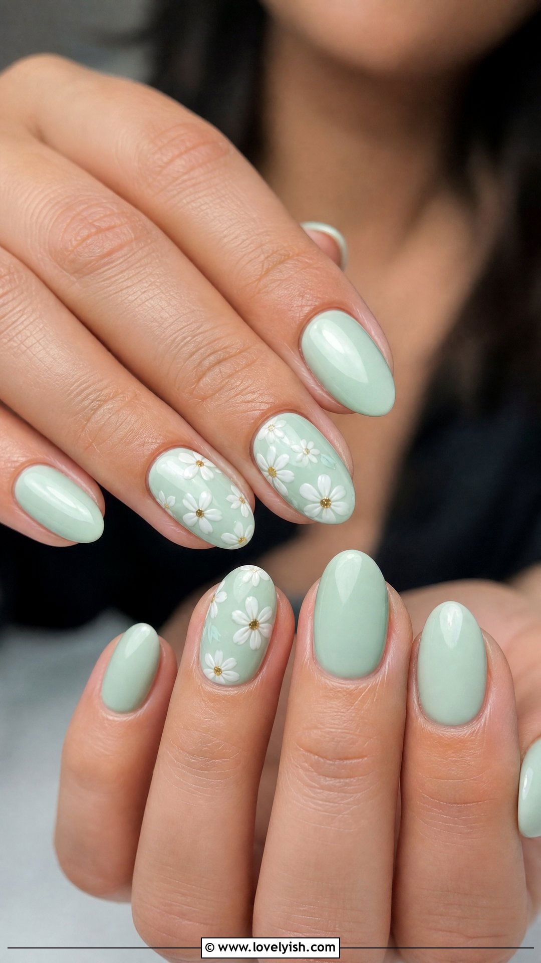 Mint Green Floral Short Almond Nails - 50 short almond nails - 50 short almond nails