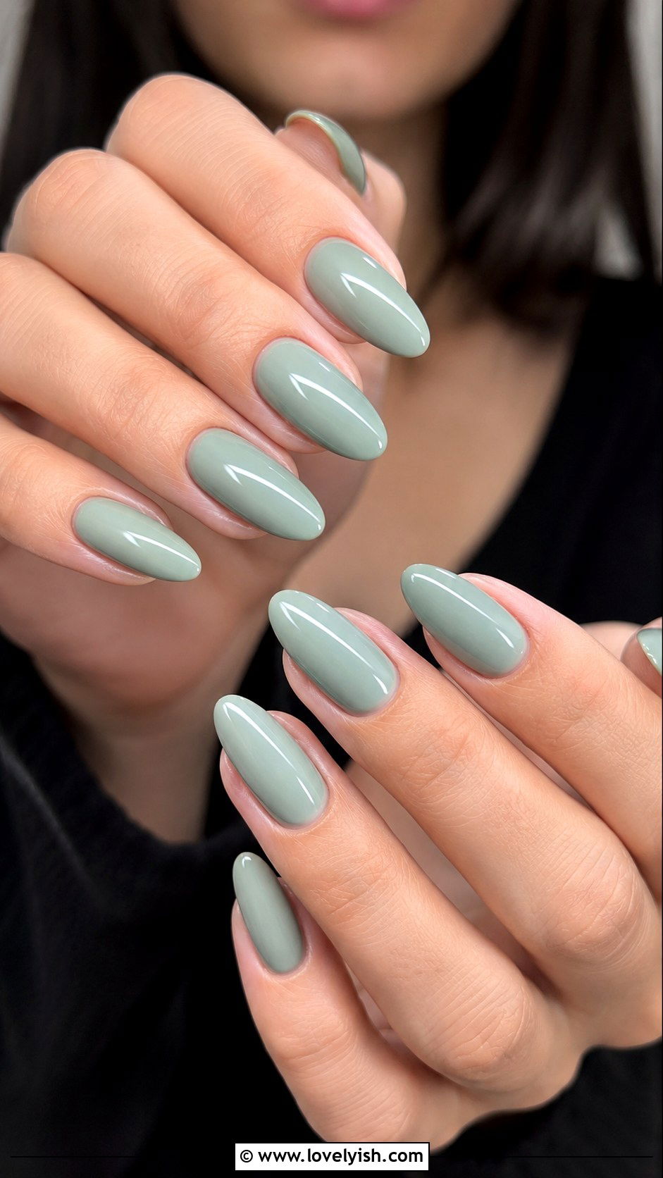 Mint Green Glossy Acrylic Nails - 42 acrylic nail designs - 42 acrylic nail designs