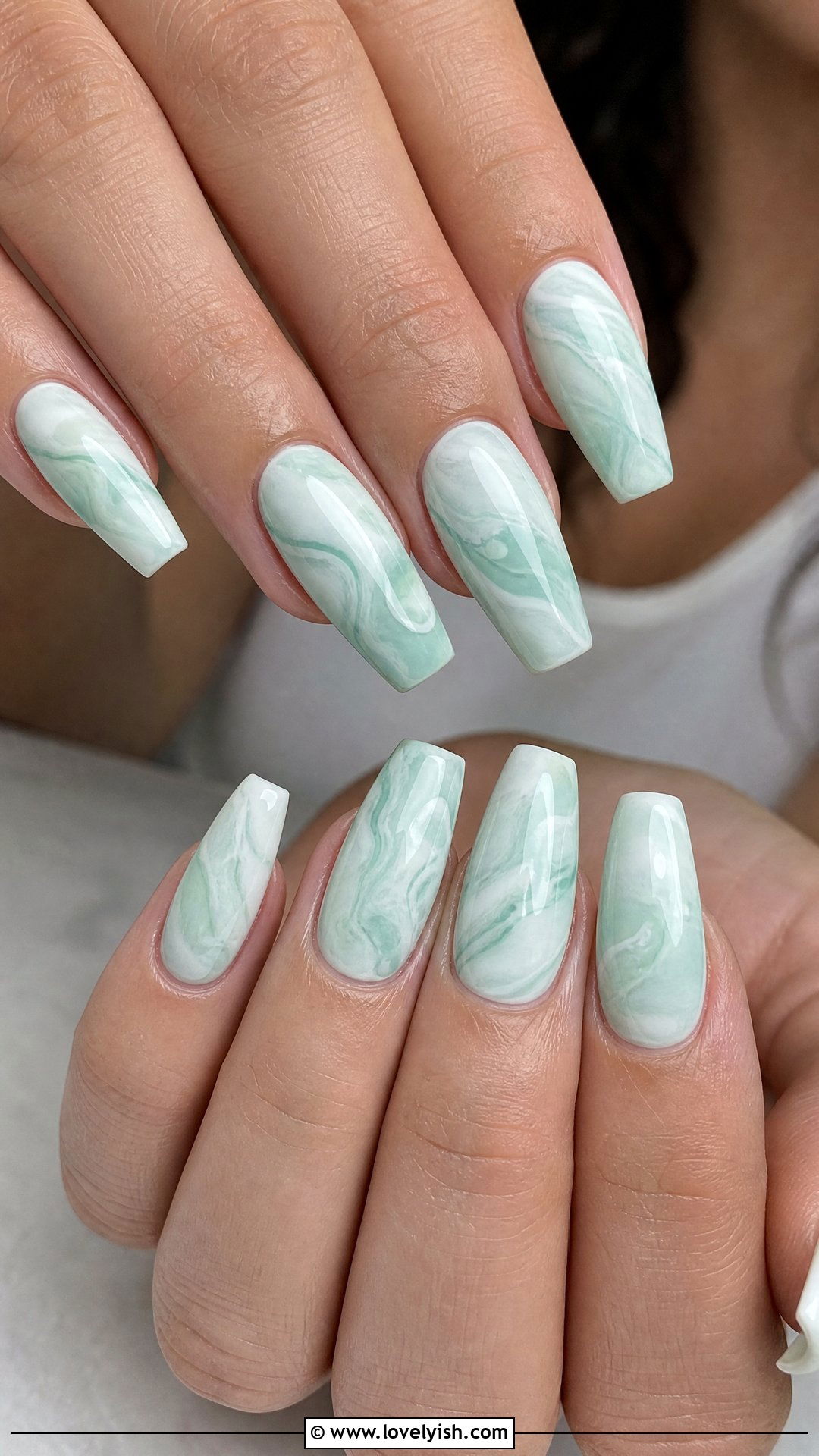 Mint Marble Nails - 50 simple spring nail designs - 50 simple spring nail designs
