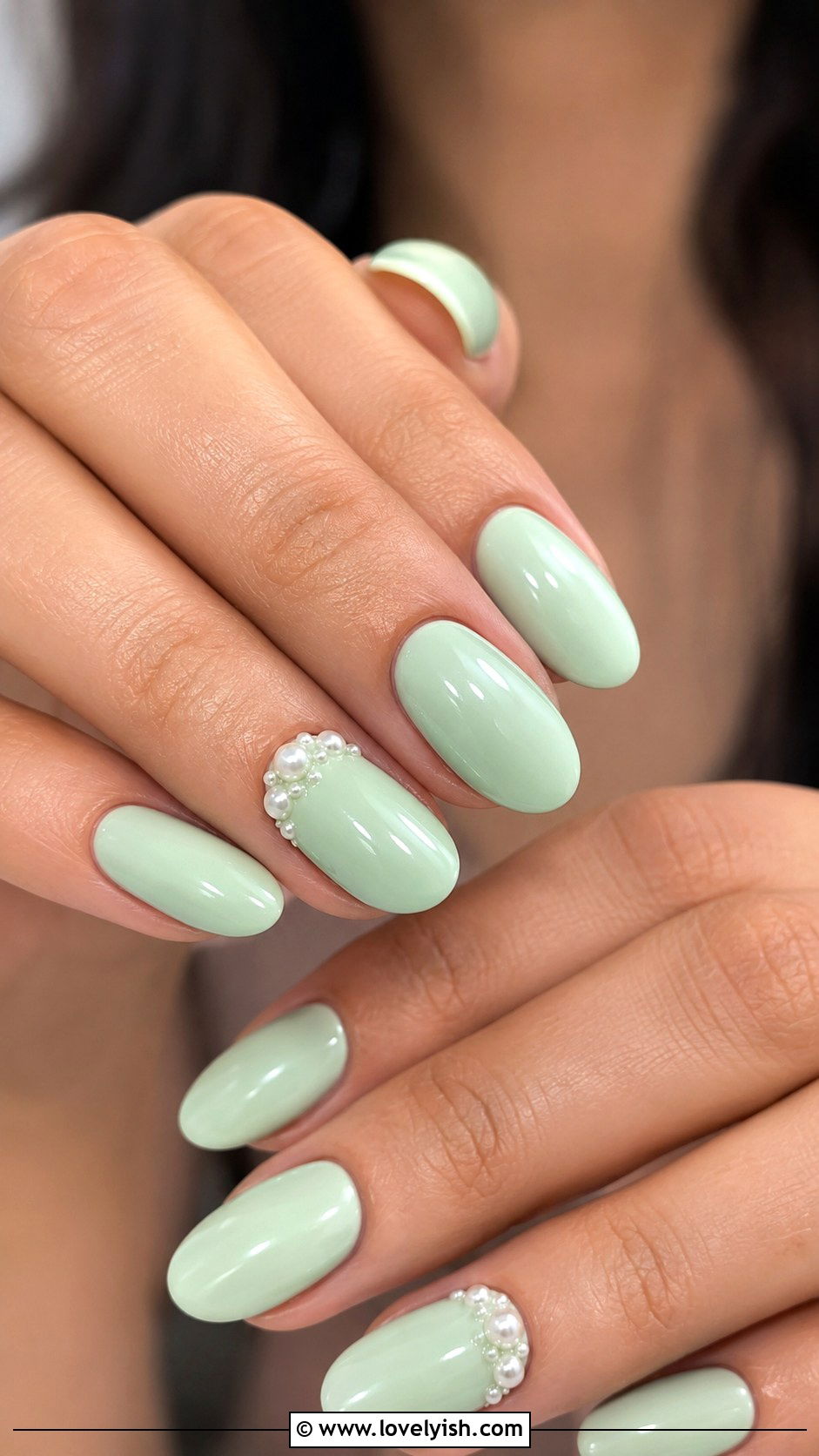 Mint with Pearl Accent Nails - 50 modern mint nail art ideas - 50 modern mint nail art ideas