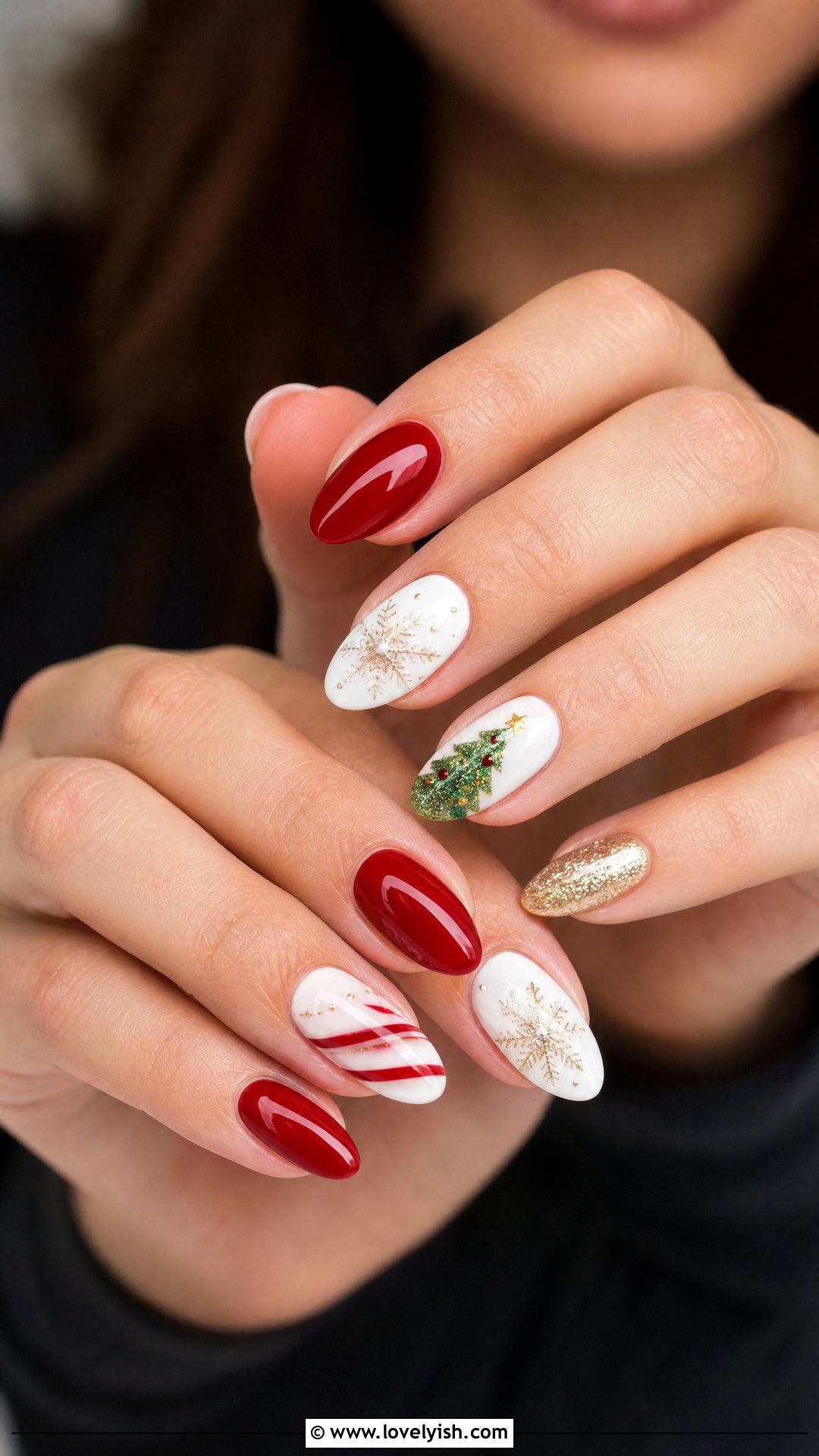 Mismatched Christmas Nails - 25 christmas nail designs - 25 christmas nail designs