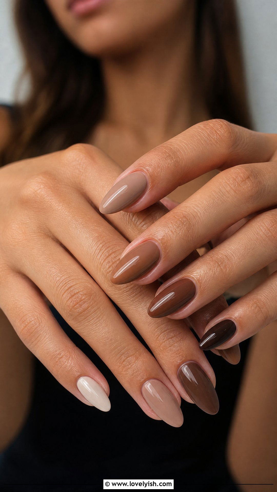 Mocha Brown Ombre Nails - 25 brown nail designs