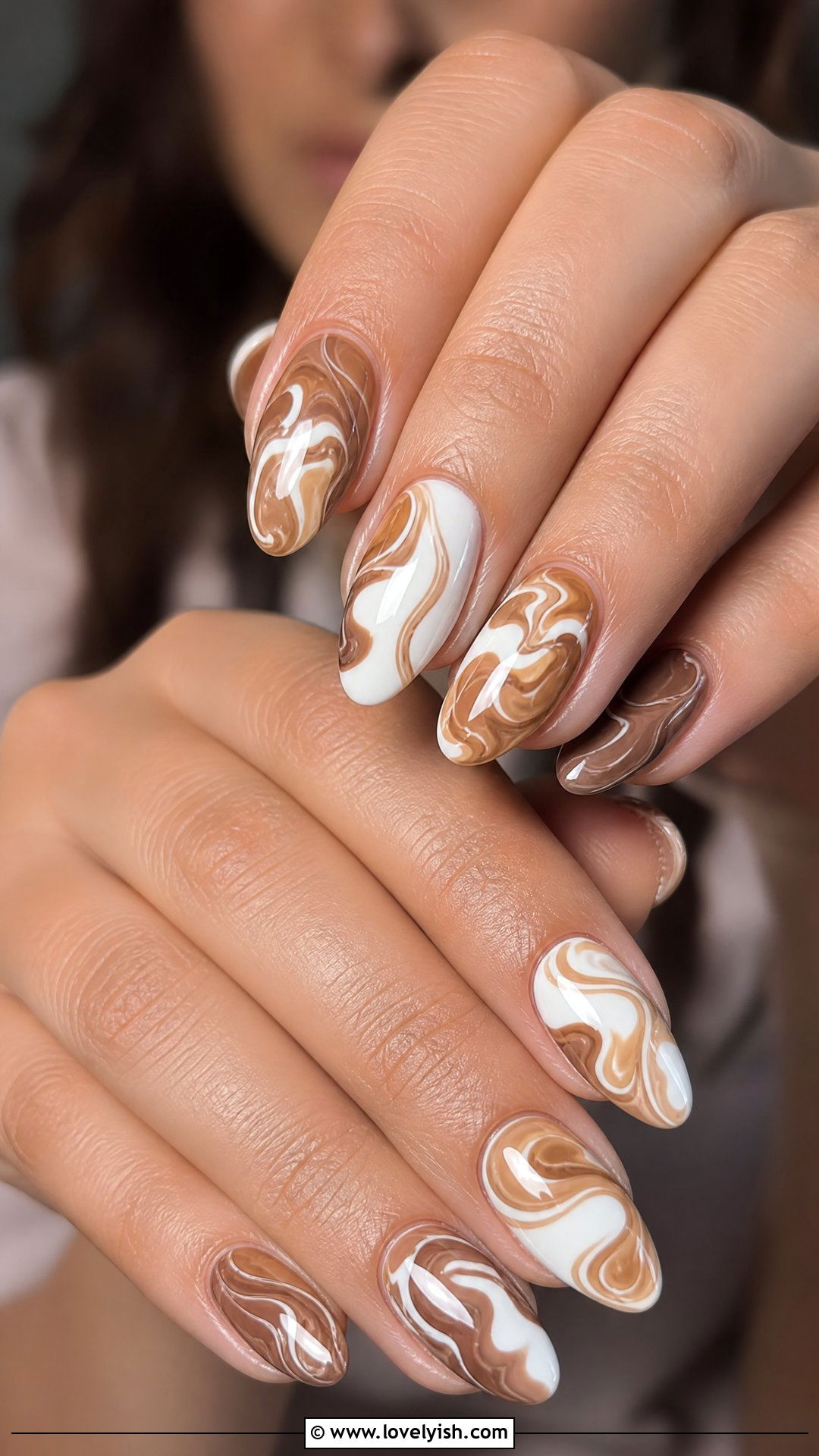 Mocha Latte Swirl Nails - 50 classy nails - 50 classy nails