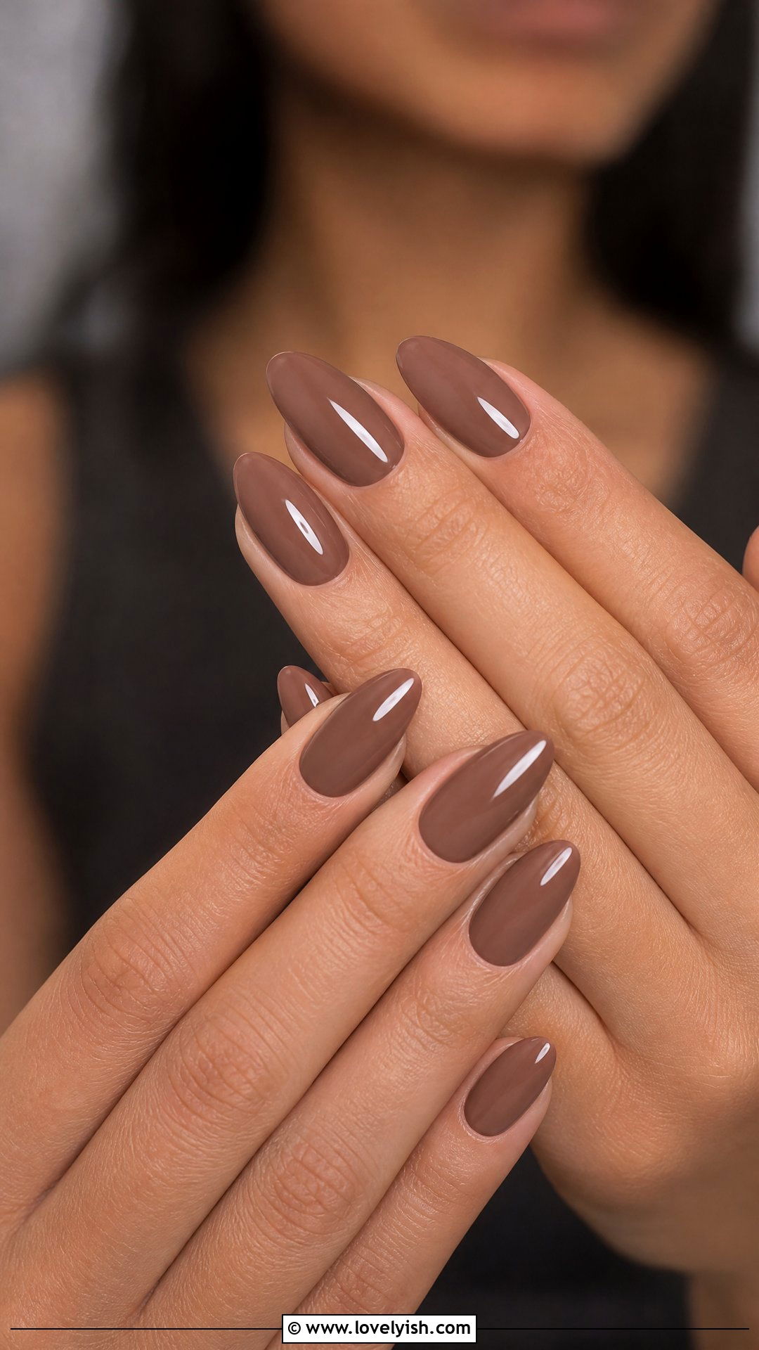 Mocha Mousse Brown Nails - 50 classy nails - 50 classy nails