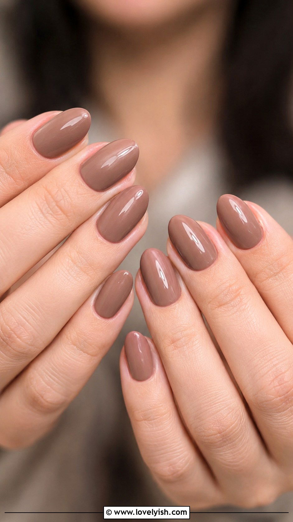 Mocha Mousse Manicure - 50 manicure - 50 manicure