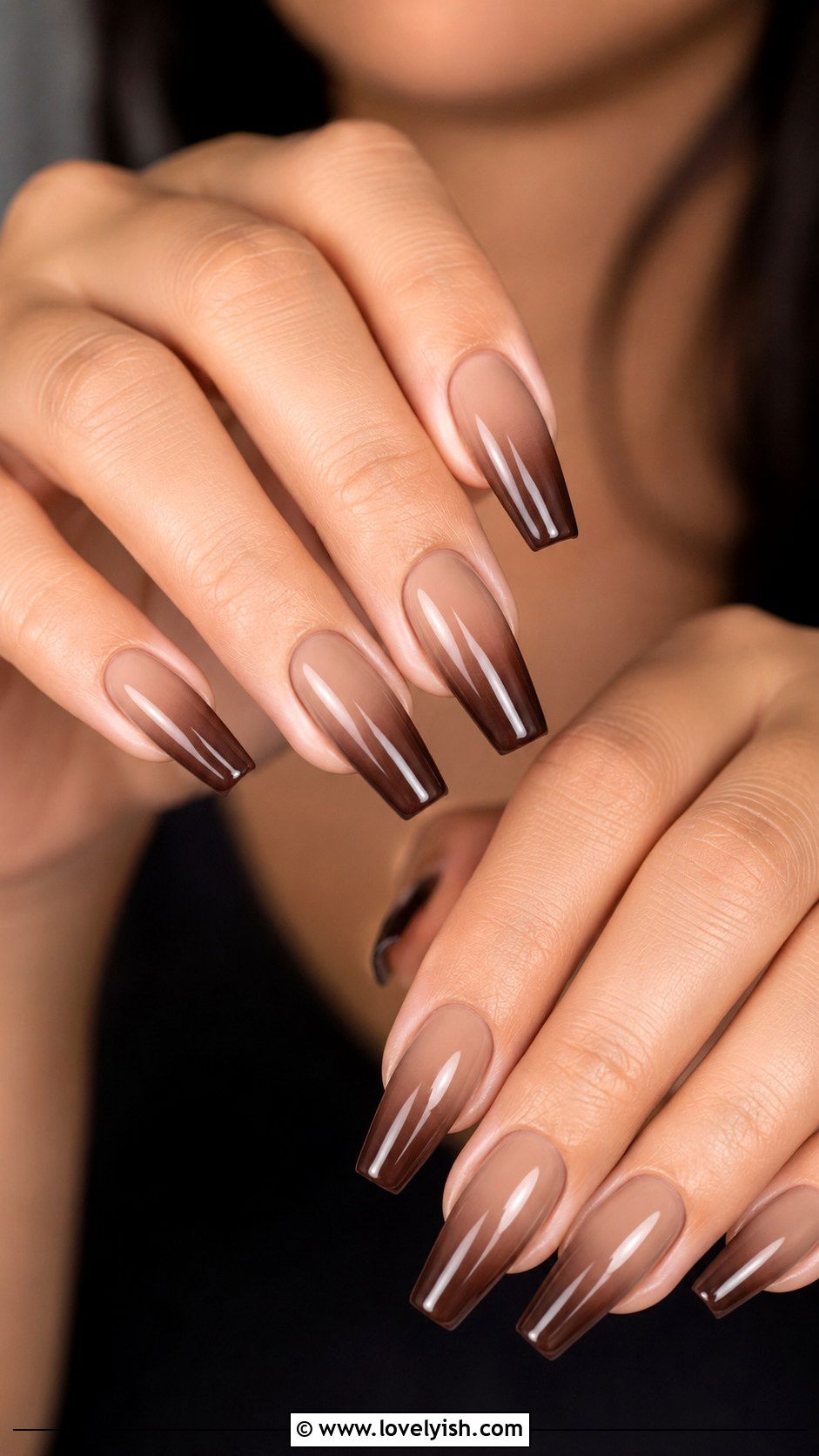 Mocha Mousse Ombre Nail Art - 25 cool nail art ideas - 25 cool nail art ideas