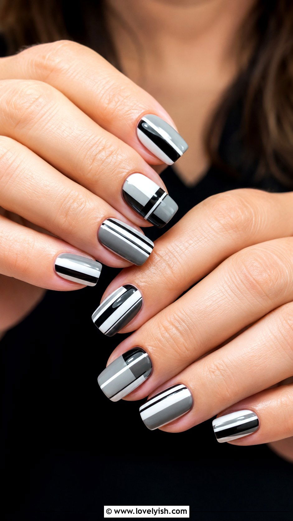 Monochrome Stripe Geometric Nails - 25 geometric nail designs - 25 geometric nail designs