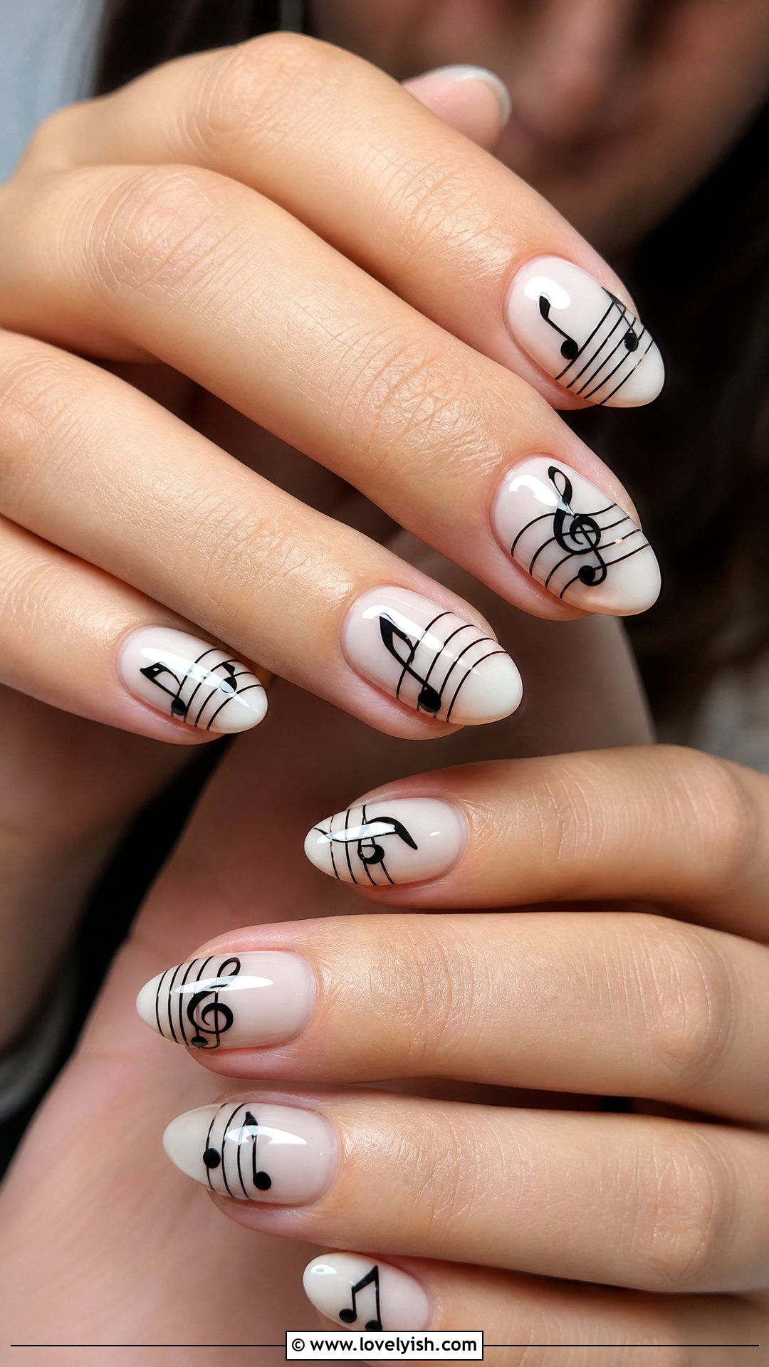 Music Note Treble Clef Nails - 50 concert nails - 50 concert nails