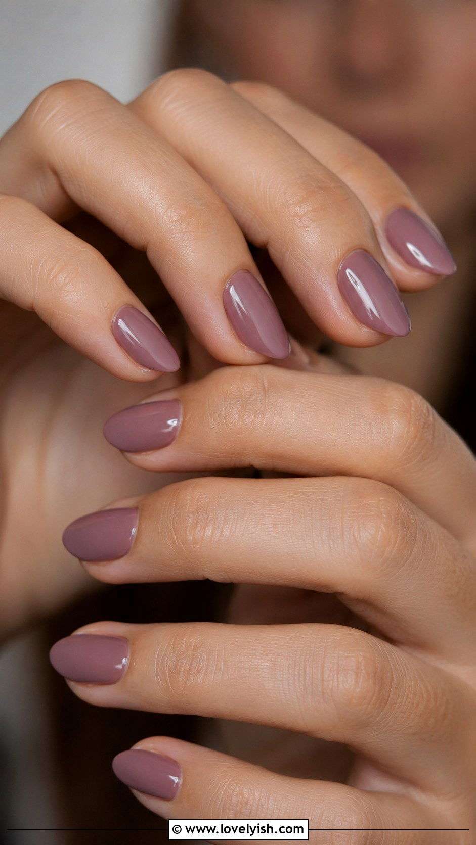 Muted Mauve Short Almond Nails - 50 work appropriate nails - 50 work appropriate nails