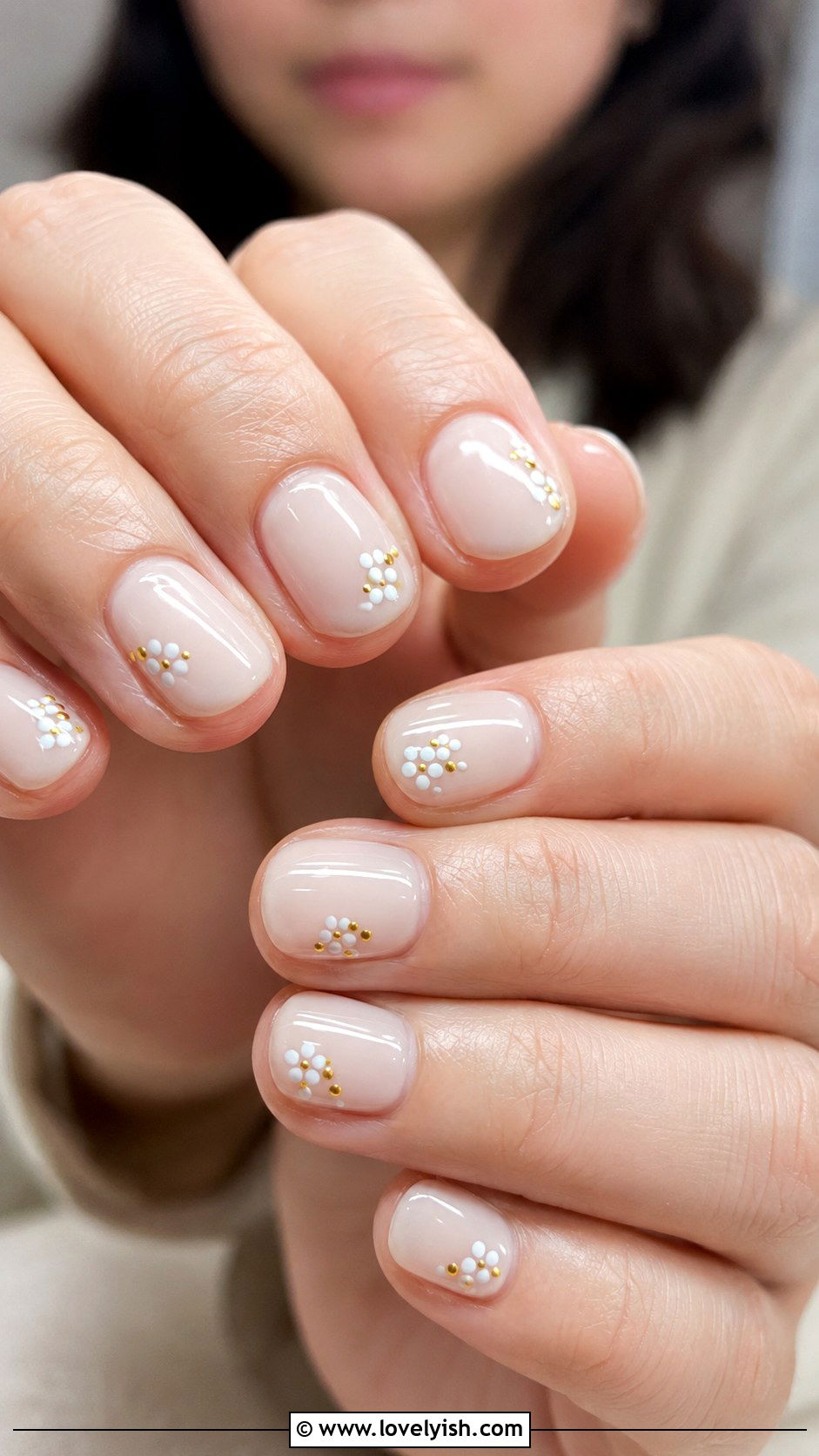 Natural Nails With Minimalist Dot Art - 50 natural nails - 50 natural nails