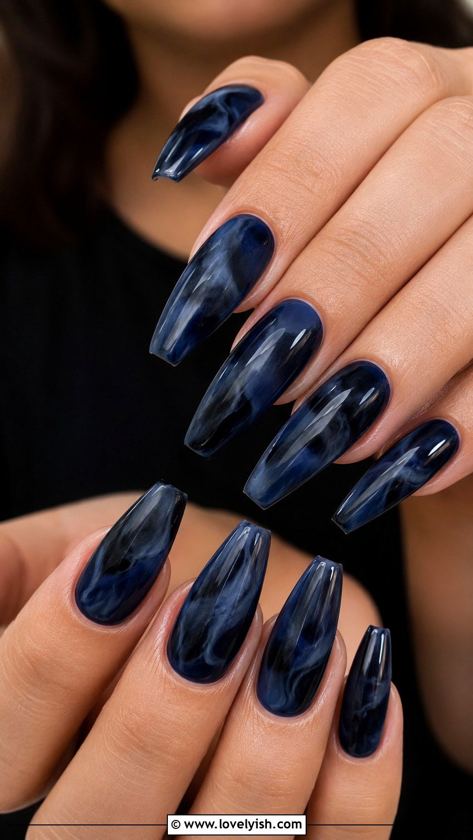 Navy Blue Smoky Effect Nails - 50 navy blue nail designs - 50 navy blue nail designs