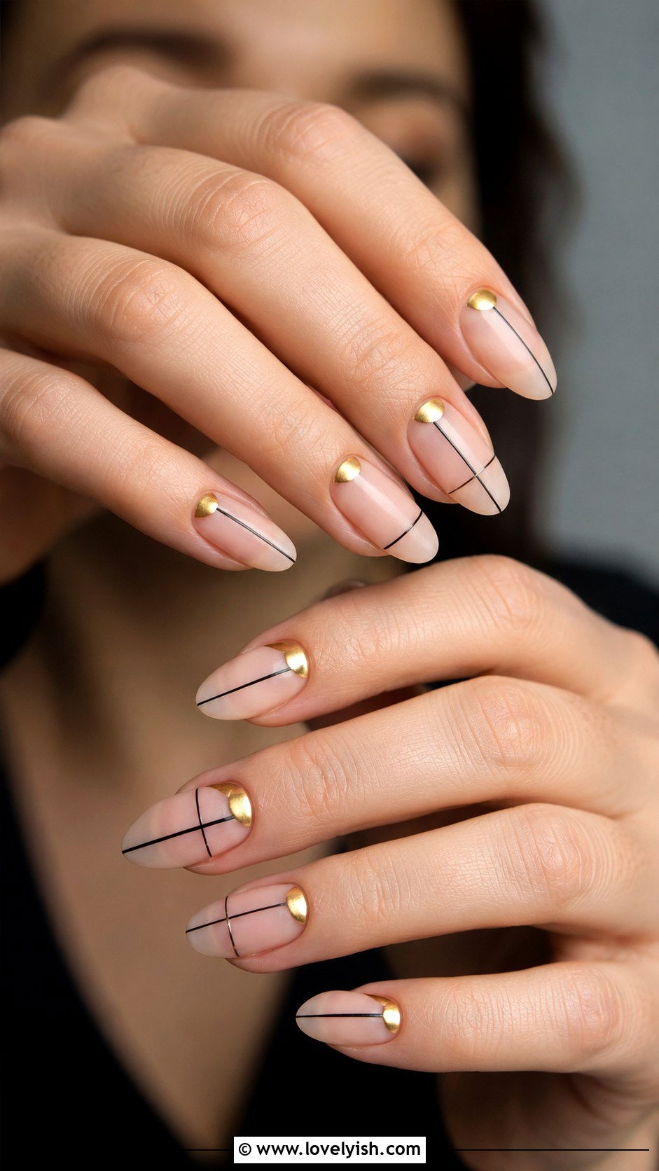Negative Space Almond Nail Extensions - 48 nail extensions - 48 nail extensions