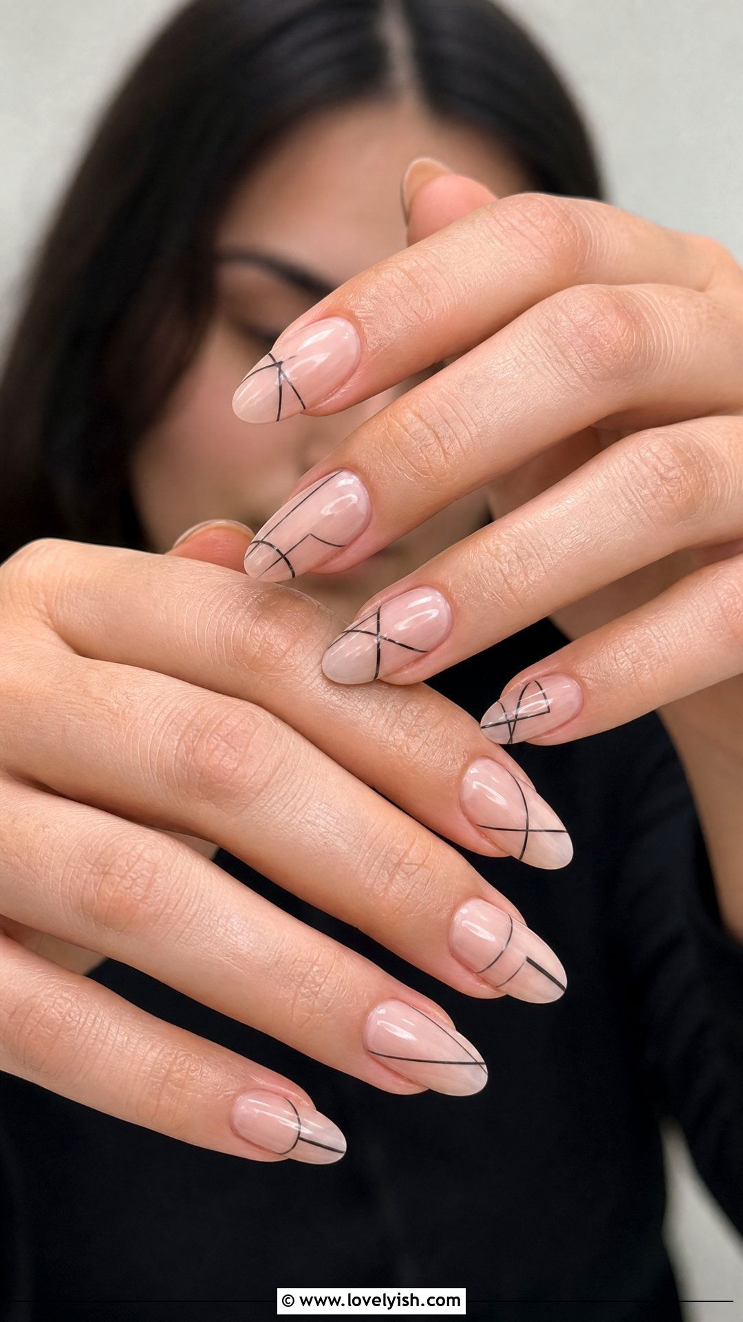 Negative Space Line Art Almond Nails - 25 almond nail designs - 25 almond nail designs