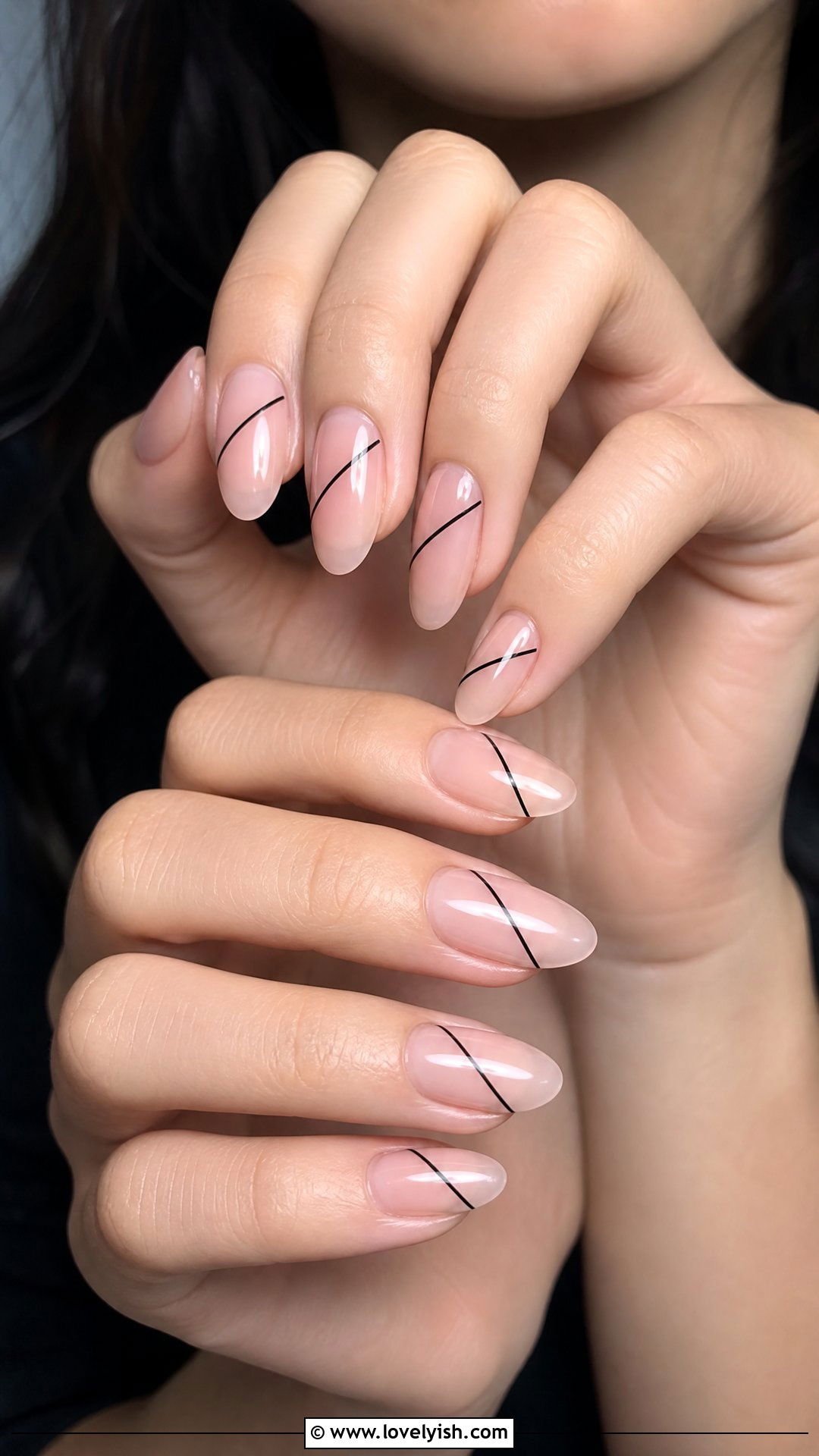 Negative Space Line Nails - 50 minimalist nails - 50 minimalist nails