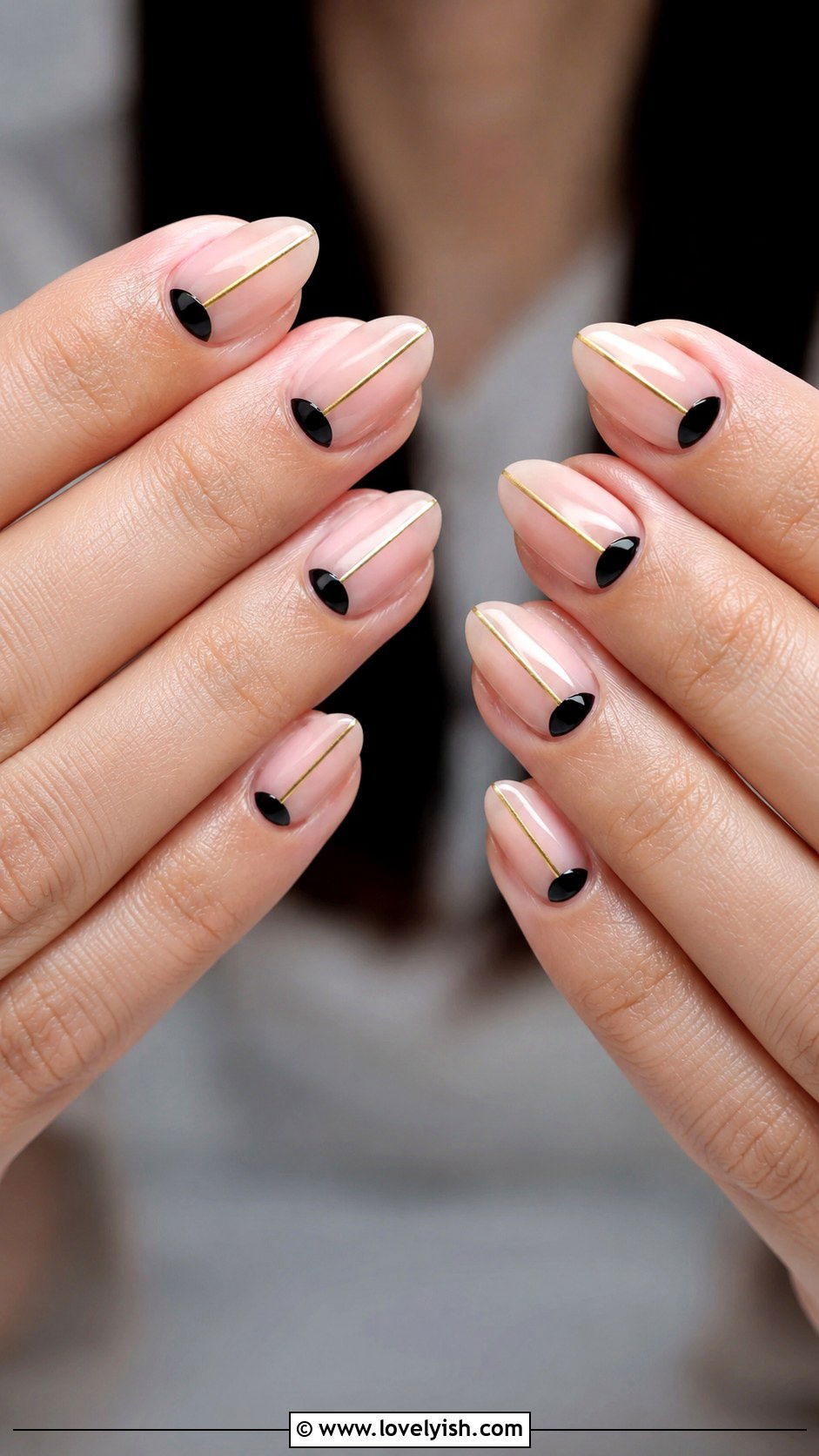 Negative Space Nail Art - 50 diy nail art - 50 diy nail art
