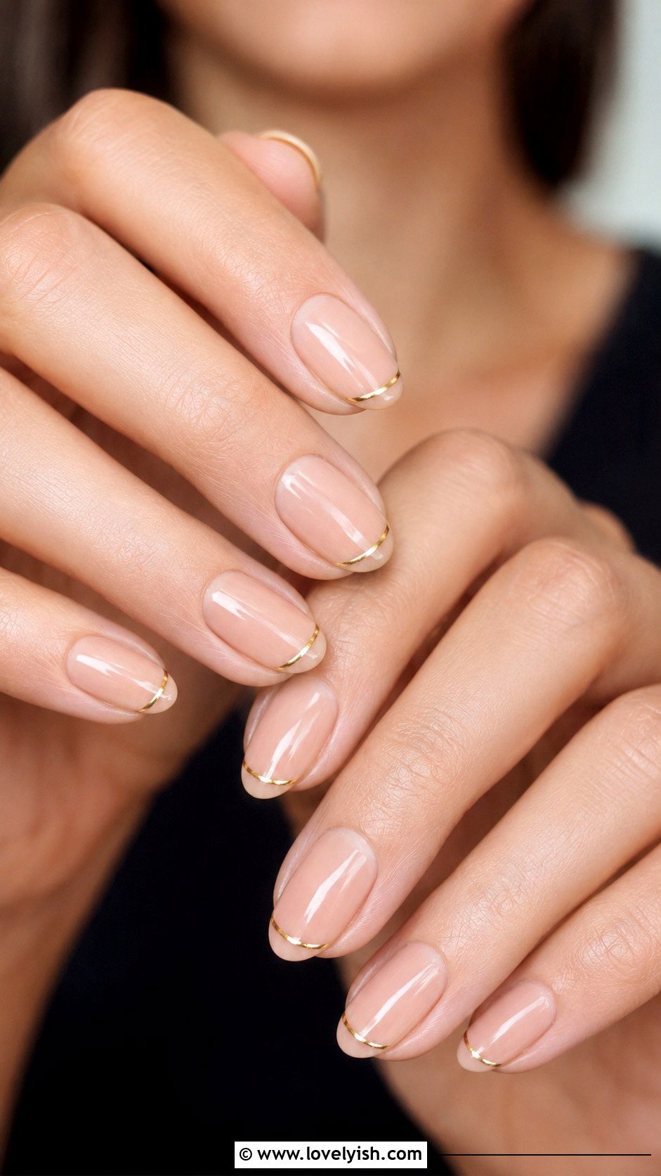 Neutral Nails With Thin Gold Line - 38 wedding nail designs - 38 wedding nail designs