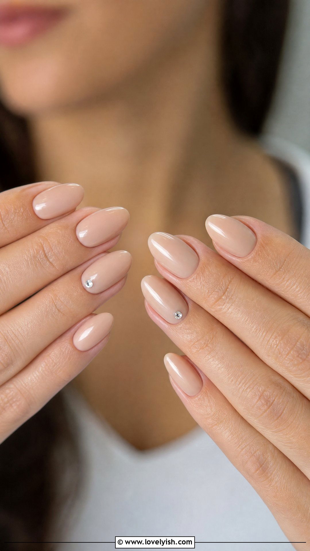 Nude Almond Nails With Single Diamond Accent - 30 nail designs with diamonds - 30 nail designs with diamonds