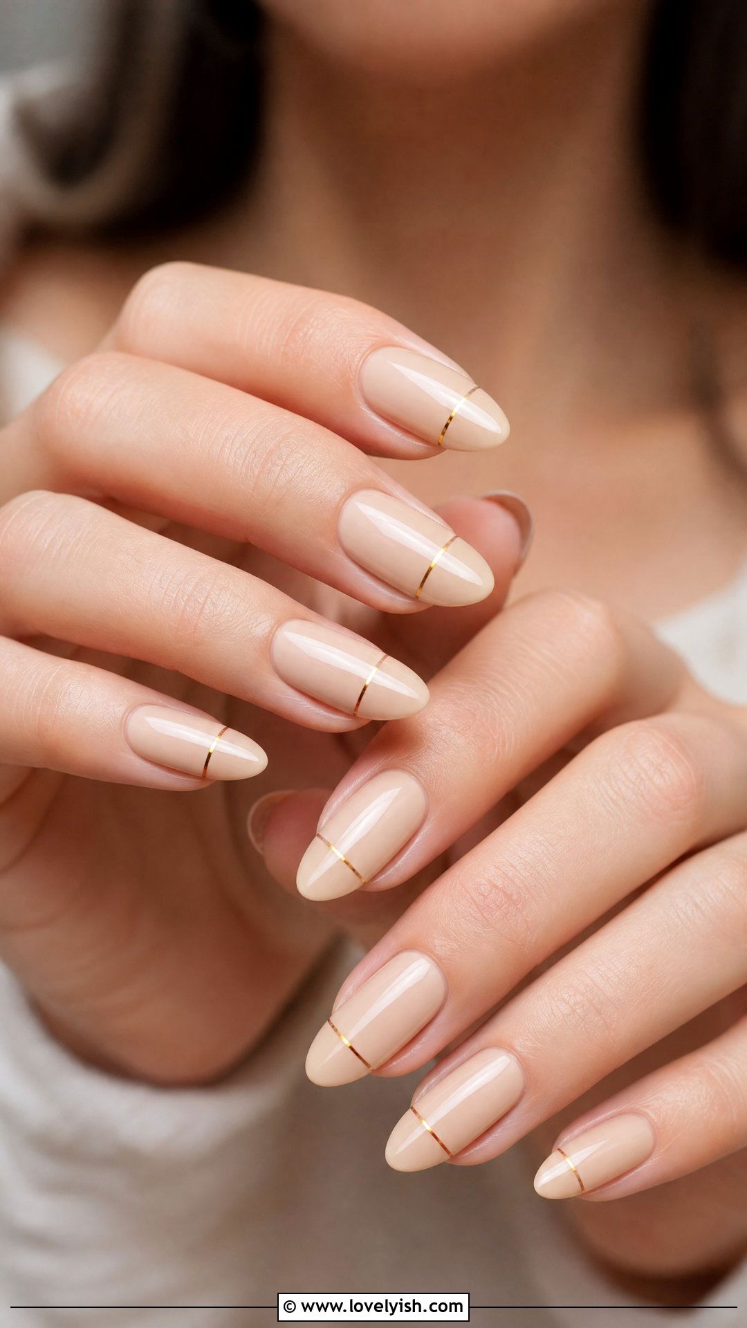 Nude Nails With Thin Gold Stripes - 50 dainty nails - 50 dainty nails