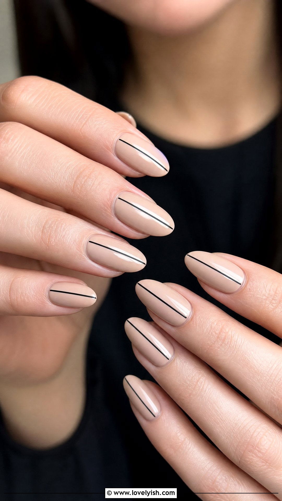 Nude Nails With a Single Line - 50 simple nail art - 50 simple nail art