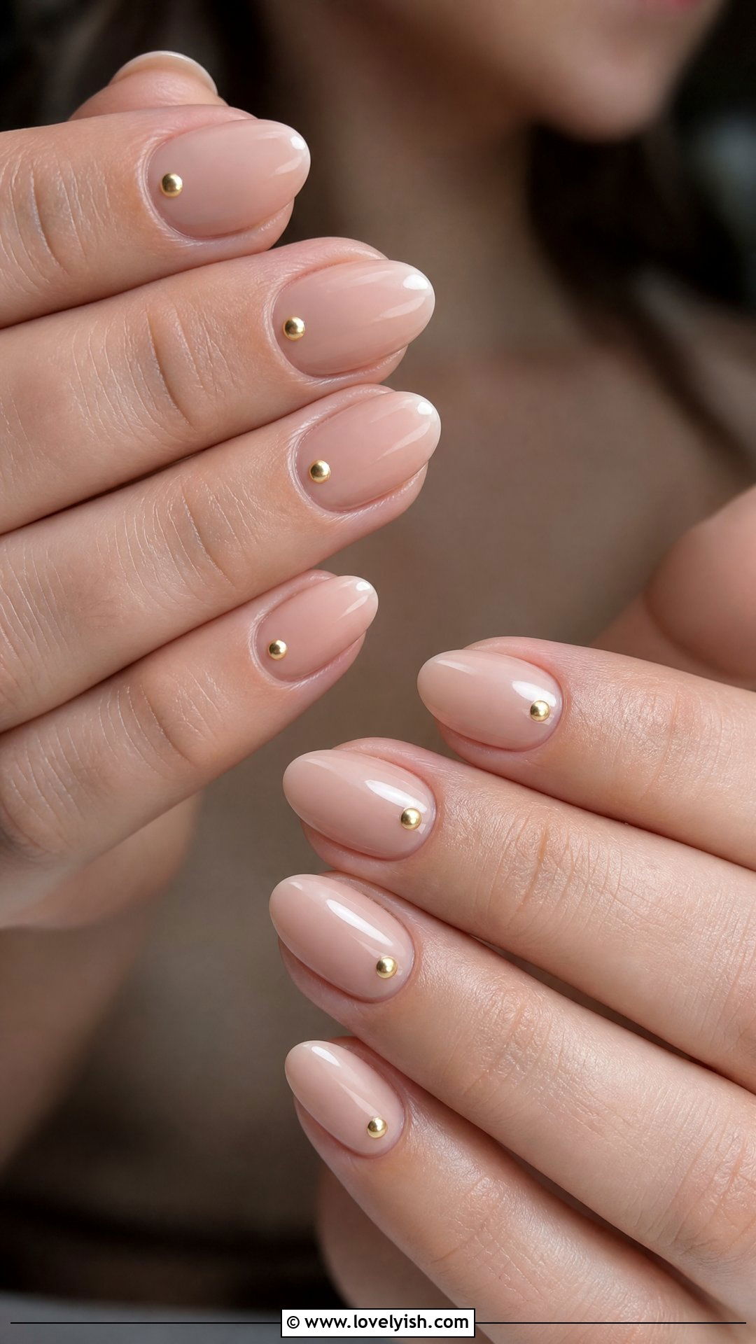 Nude Nails with Single Gold Stud - 33 minimalist nail designs - 33 minimalist nail designs