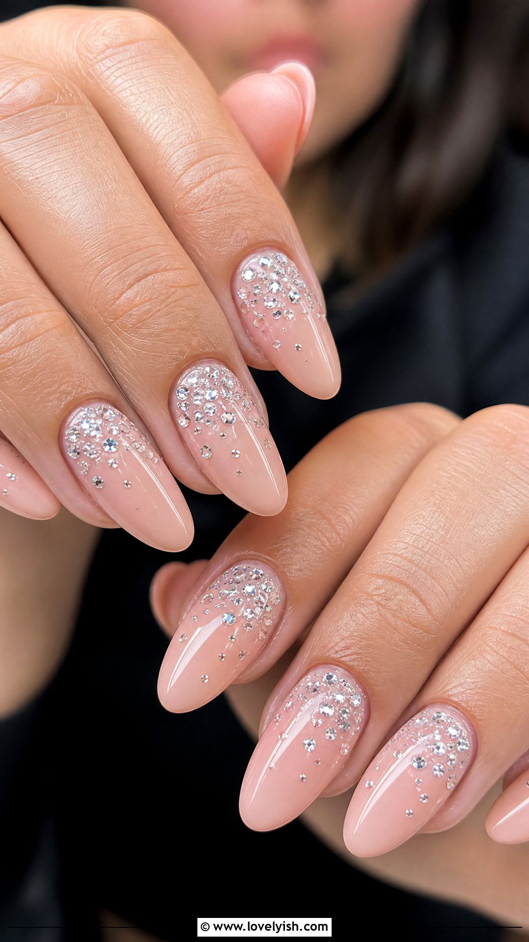 Nude Pink Base With Scattered Rhinestone Cluster - 29 nail designs with rhinestones - 29 nail designs with rhinestones