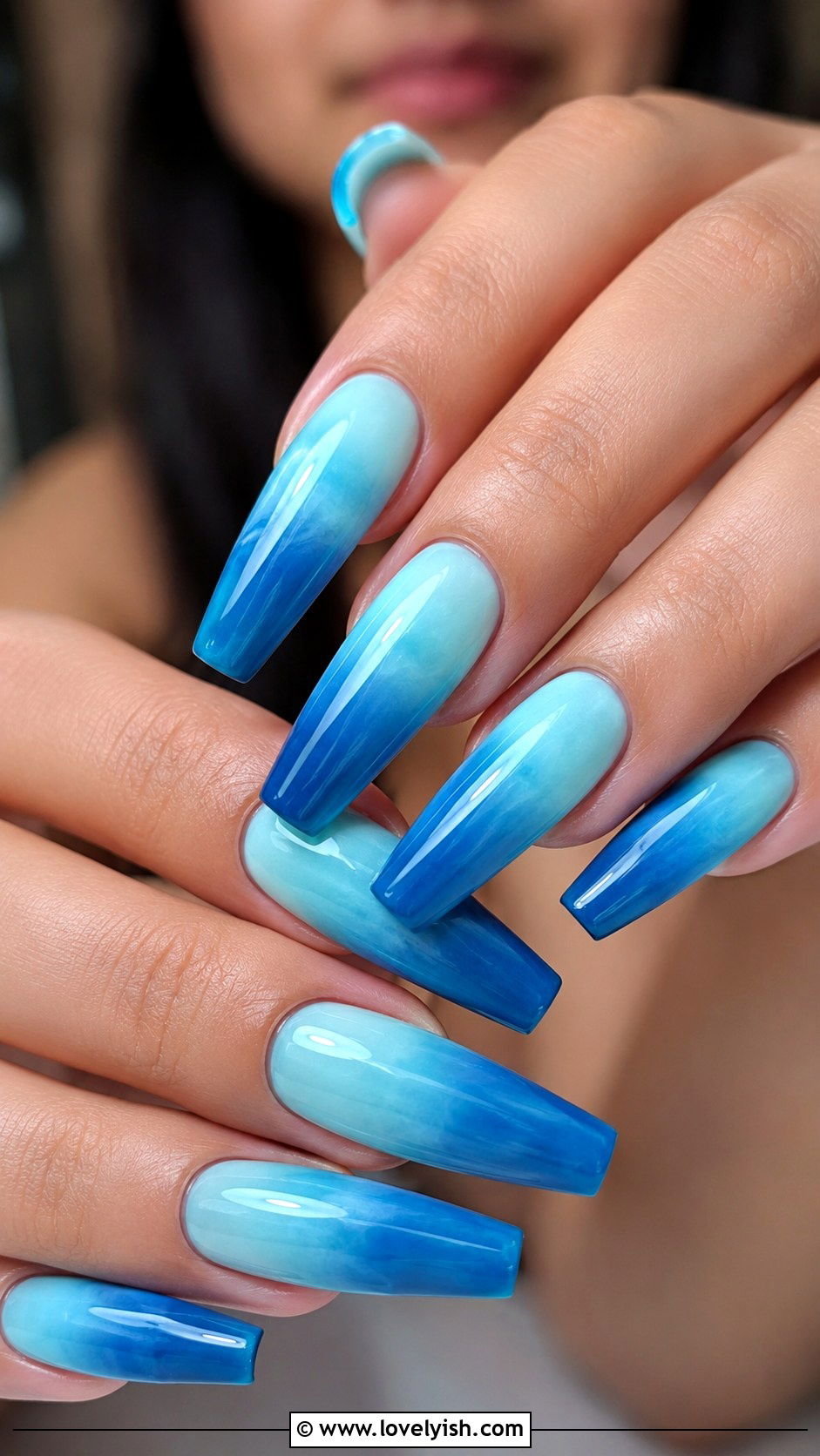 Ocean Blue Ombre Nails - 38 blue nail designs - 38 blue nail designs