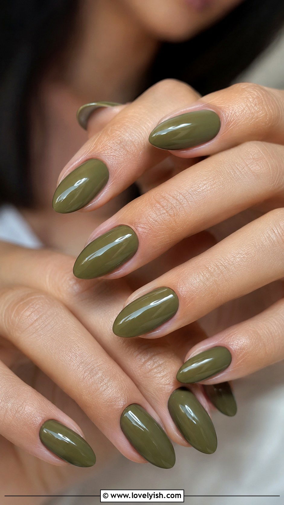 Olive Green Nails - 50 minimalist nails - 50 minimalist nails