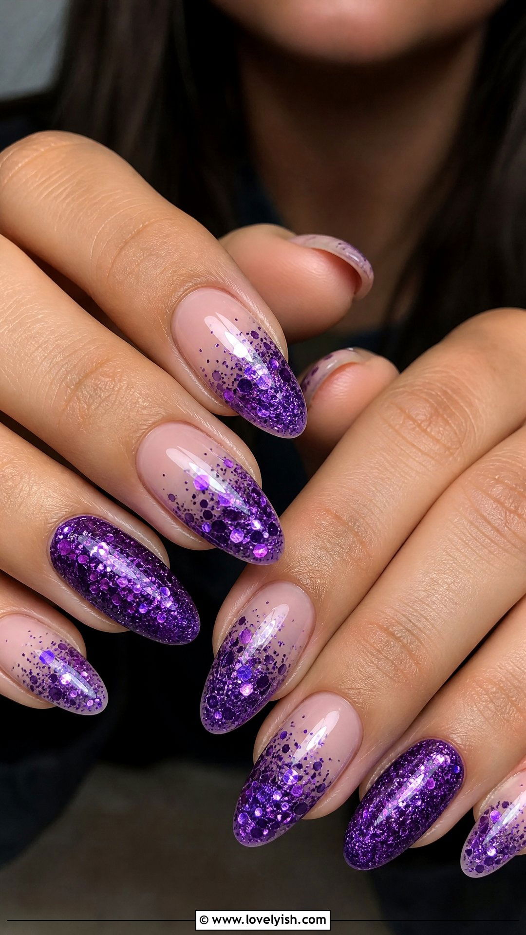 Olivia Rodrigo Purple Glitter Nails - 50 concert nails - 50 concert nails
