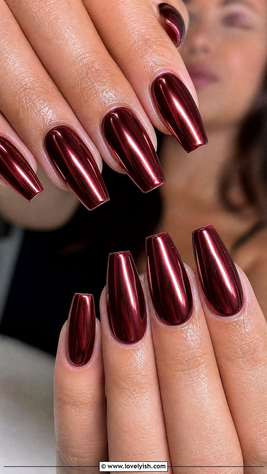 Oxblood Chrome Mirror Nails - 50 dark red nails - 50 dark red nails