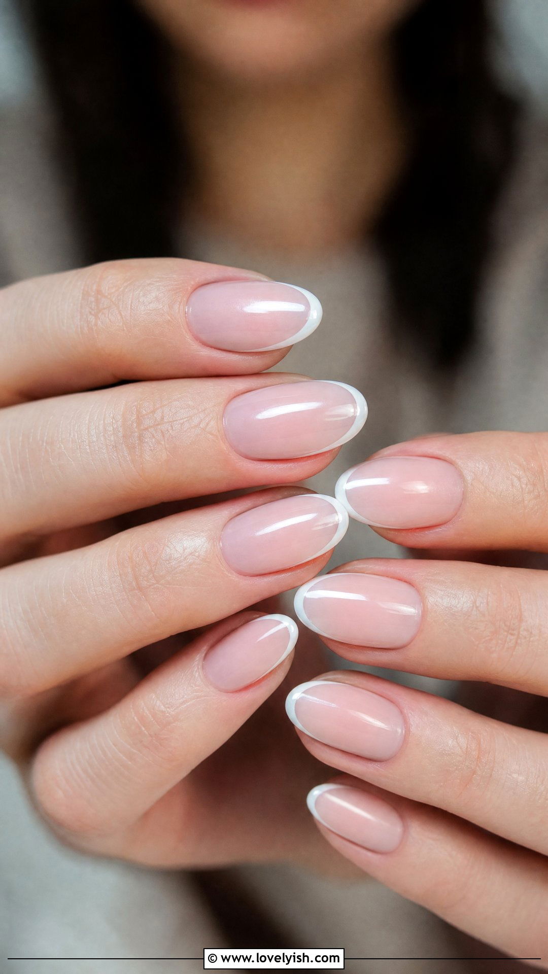 Pale Pink Pearl French Tip Nails - 50 dainty nails - 50 dainty nails