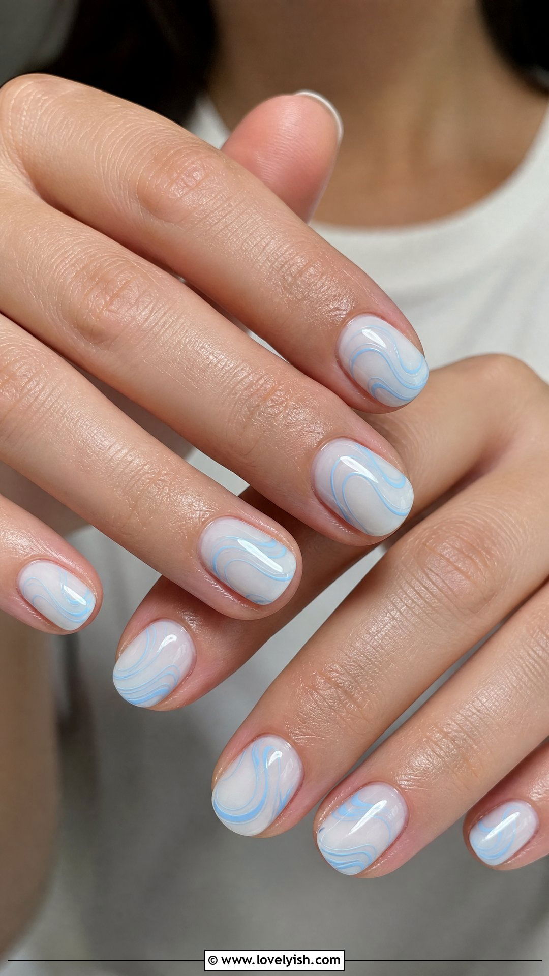 Pastel Blue Swirl Nails - 50 simple nail art - 50 simple nail art