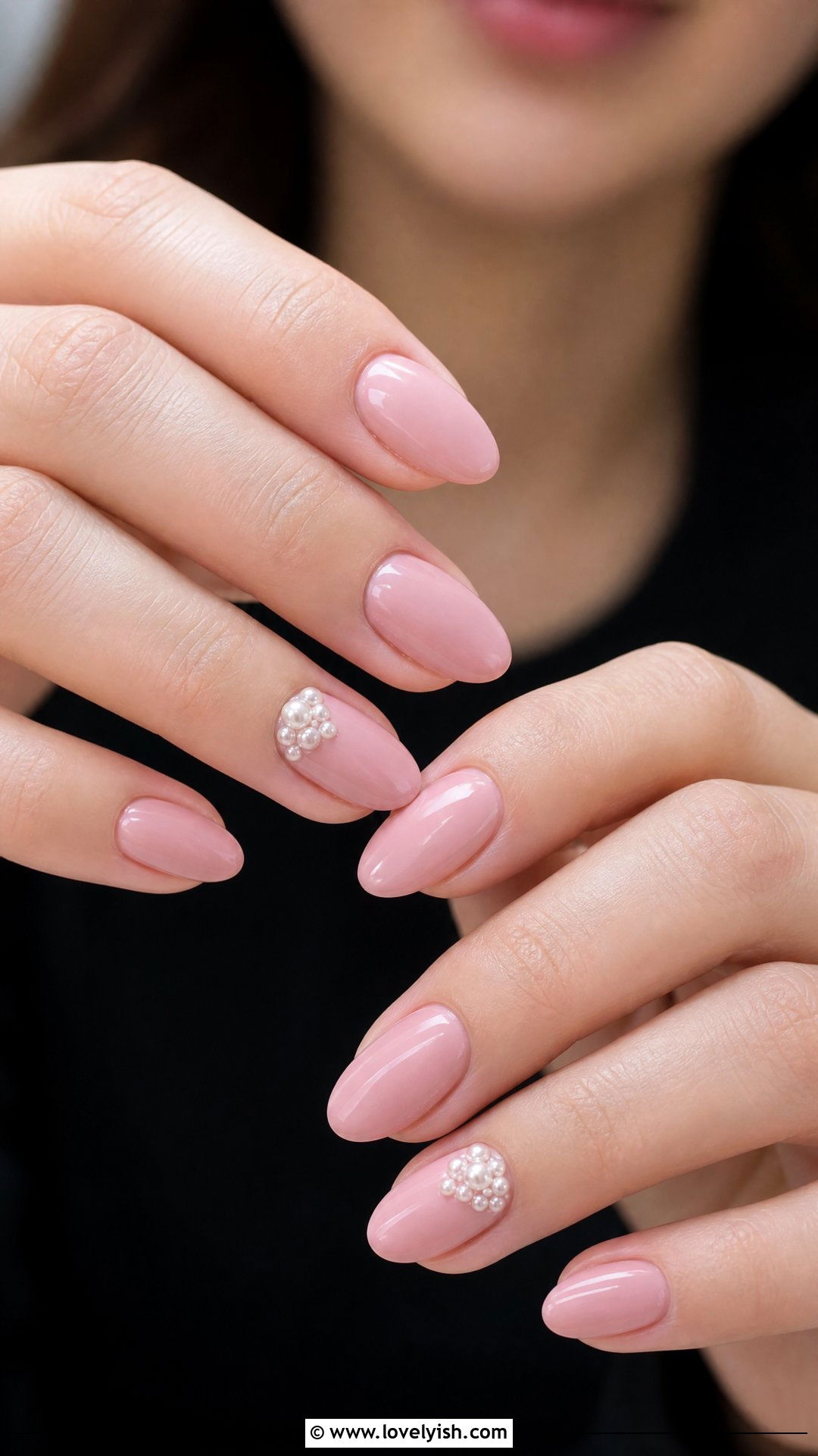 Pastel Pink Short Nails With Pearl Cluster - 50 classy short nail designs - 50 classy short nail designs