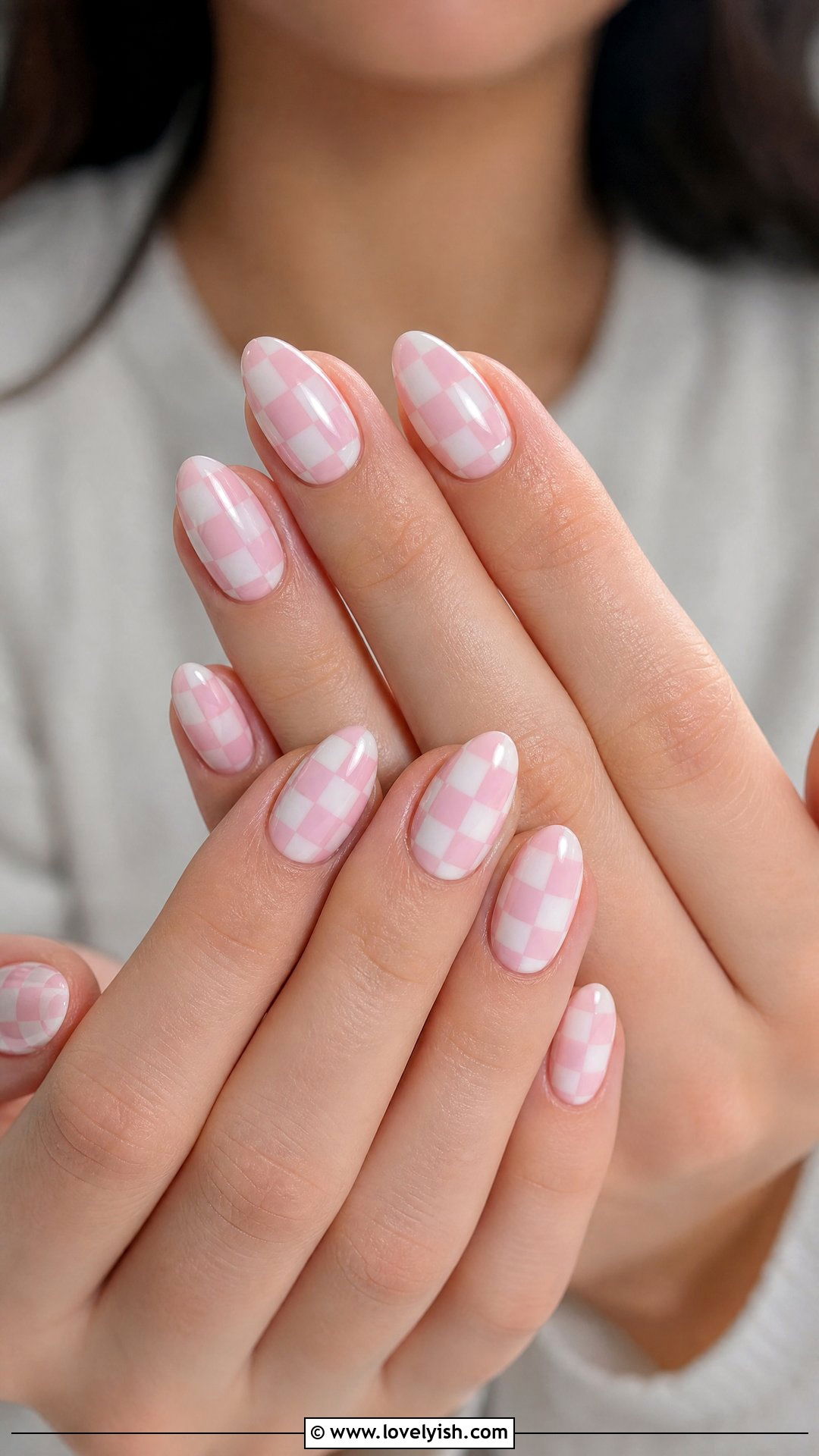 Pastel Pink and White Checkered Nails - 25 checkered nail designs - 25 checkered nail designs