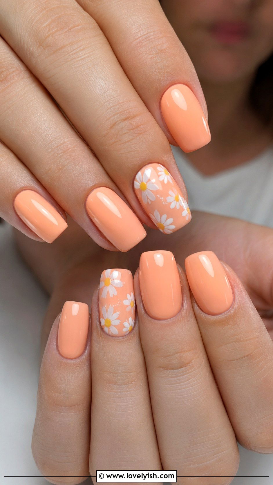 Peach Daisy Nails - 50 peach nail designs - 50 peach nail designs