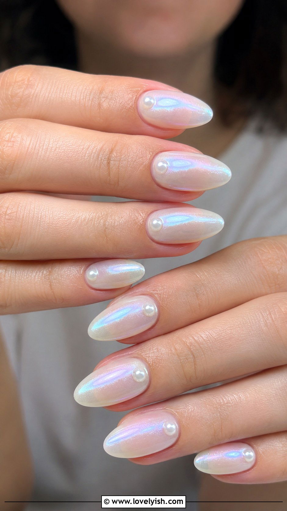 Pearl Chrome Mermaid Nails - 50 beach nails - 50 beach nails