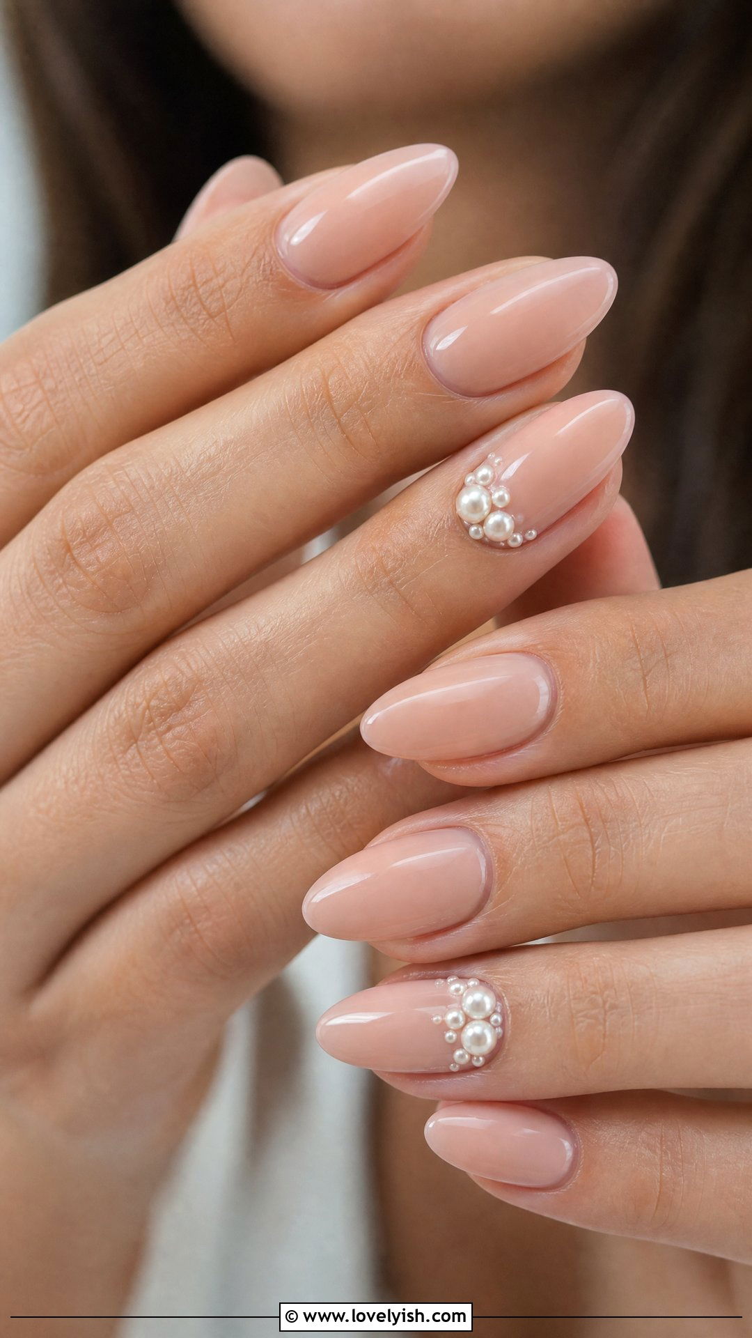 Pearl Cluster Accent Wedding Nails - 50 classic wedding nails - 50 classic wedding nails