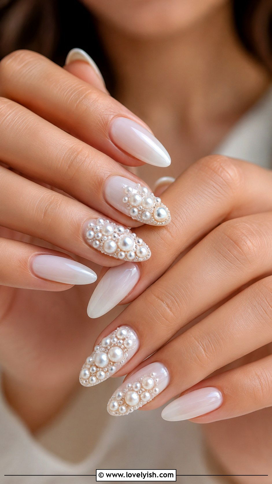 Pearl Cluster Bridal Nails - 50 luxury nails - 50 luxury nails