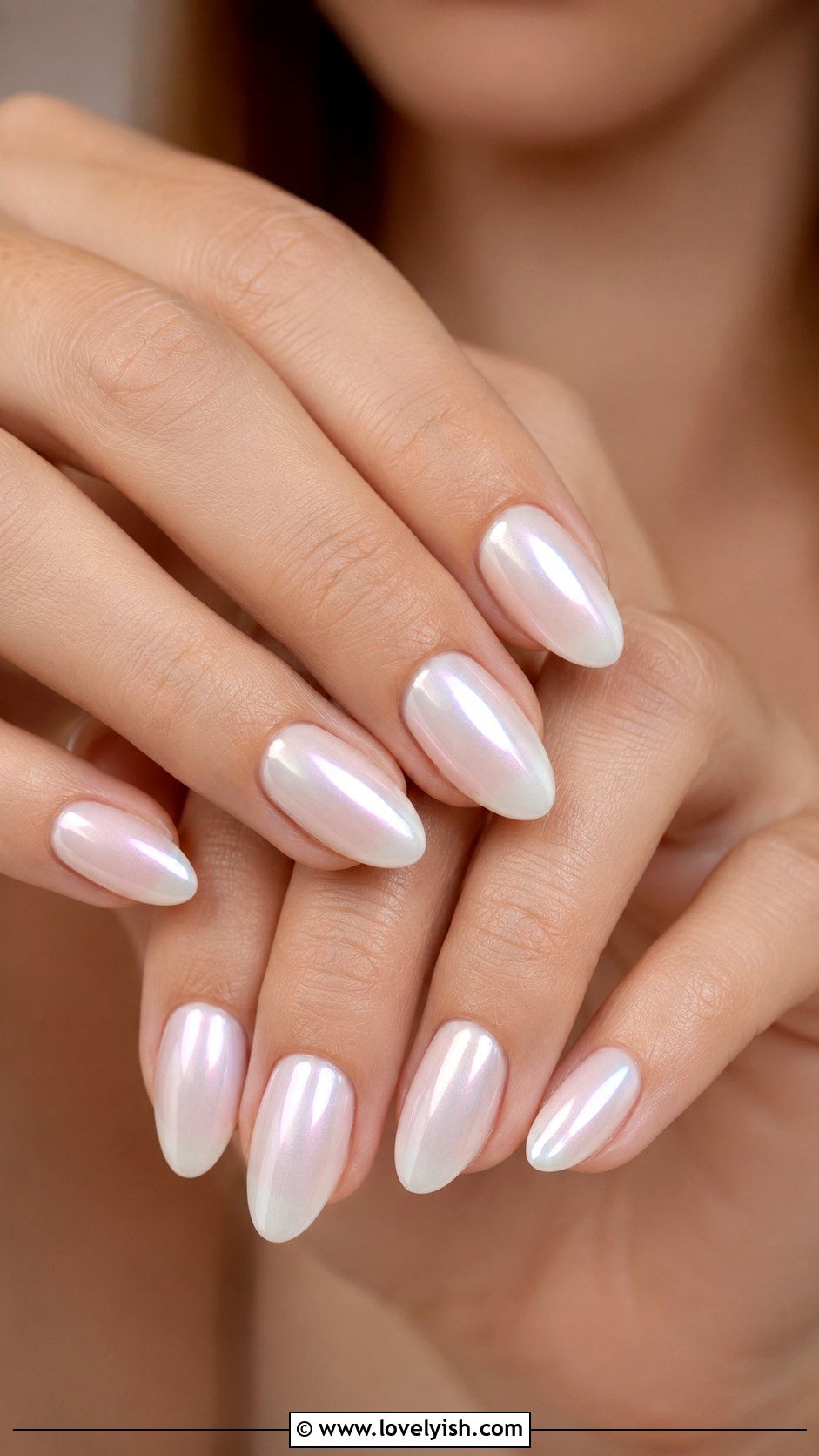 Pearl Finish Minimalist Nails - 25 minimalist nail ideas - 25 minimalist nail ideas
