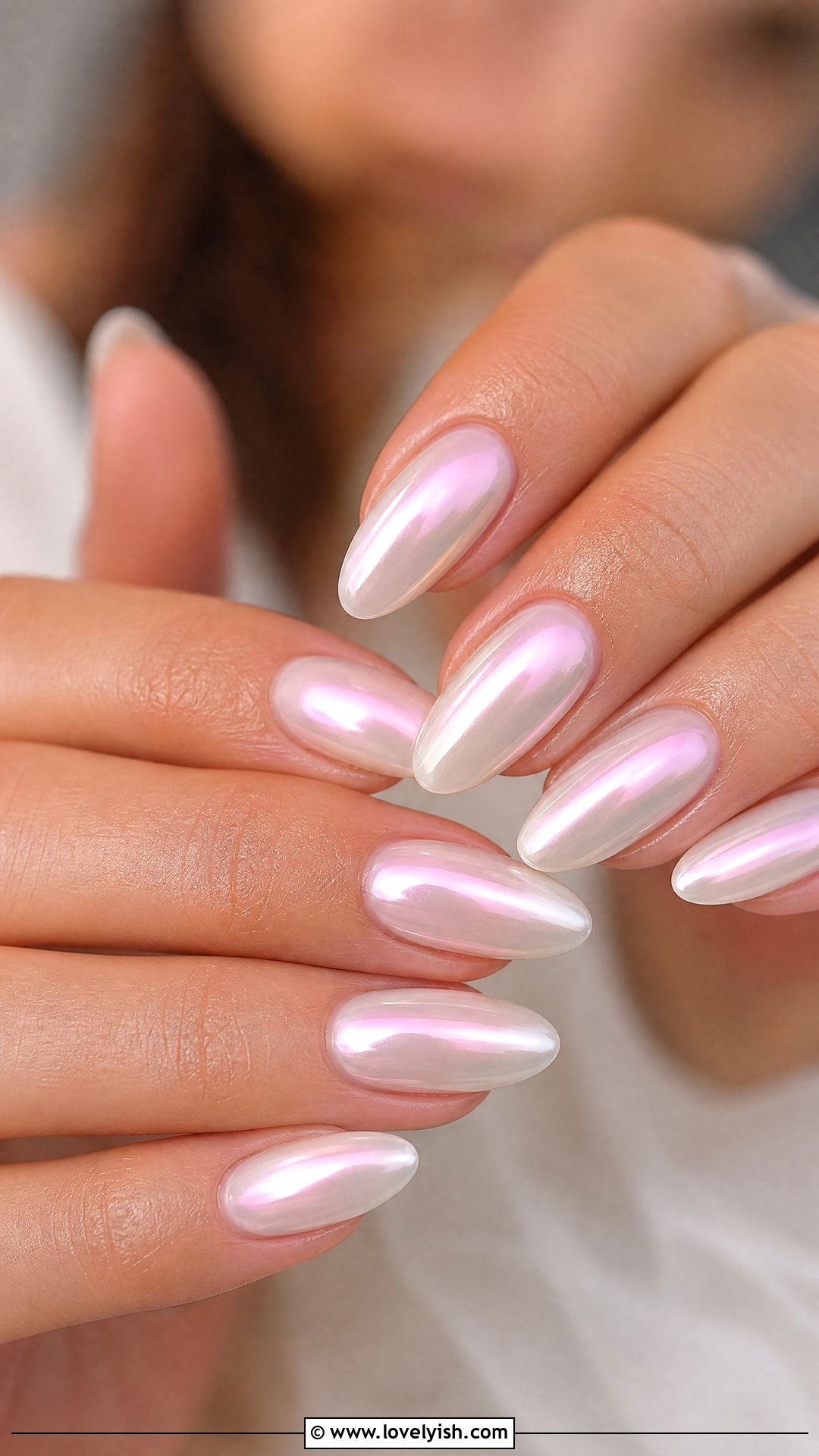 Pearl Nails With Pearlescent Glow Finish - 25 trendy nail designs - 25 trendy nail designs