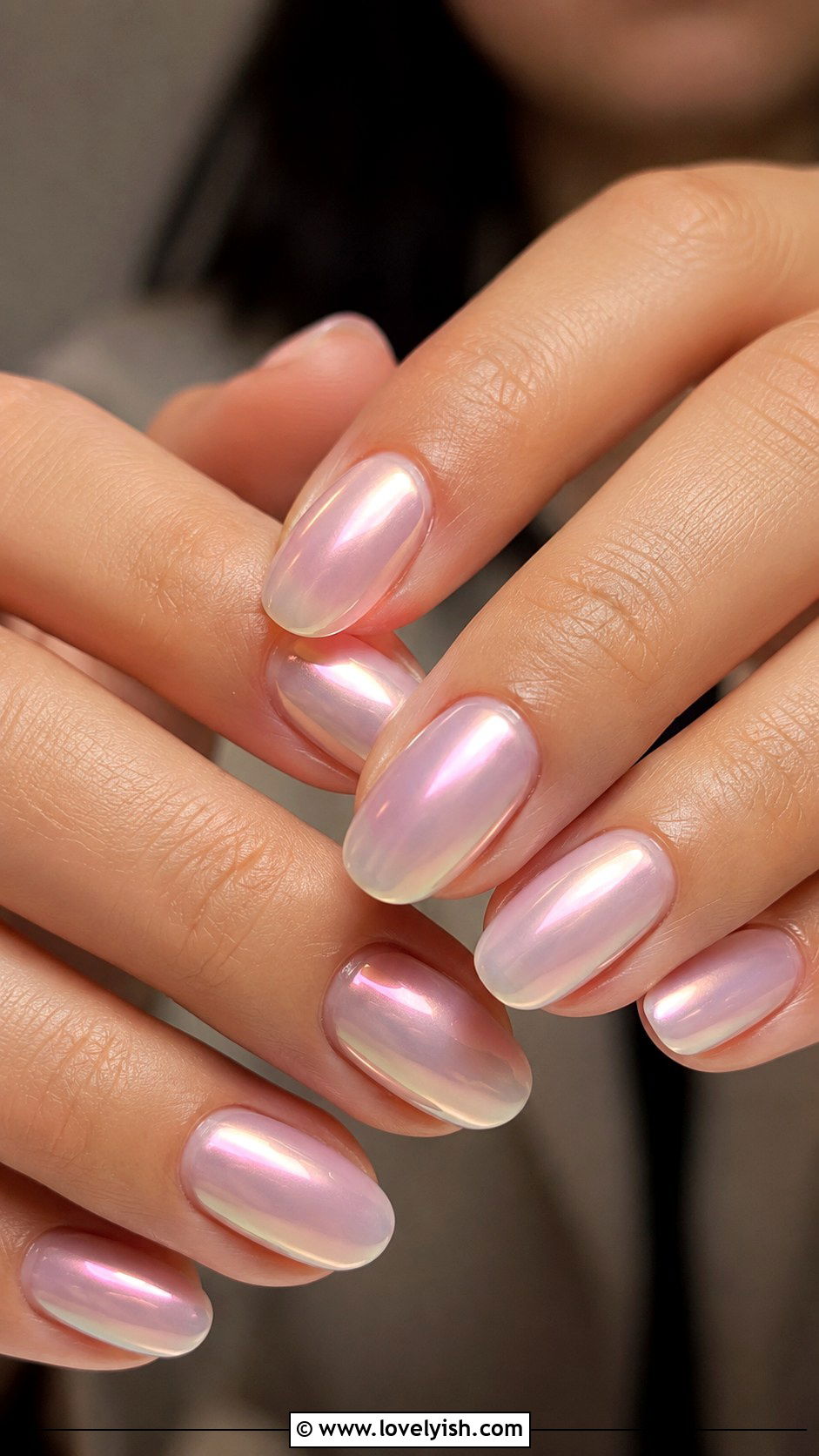 Pearl Shimmer Nails - 50 nails - 50 nails