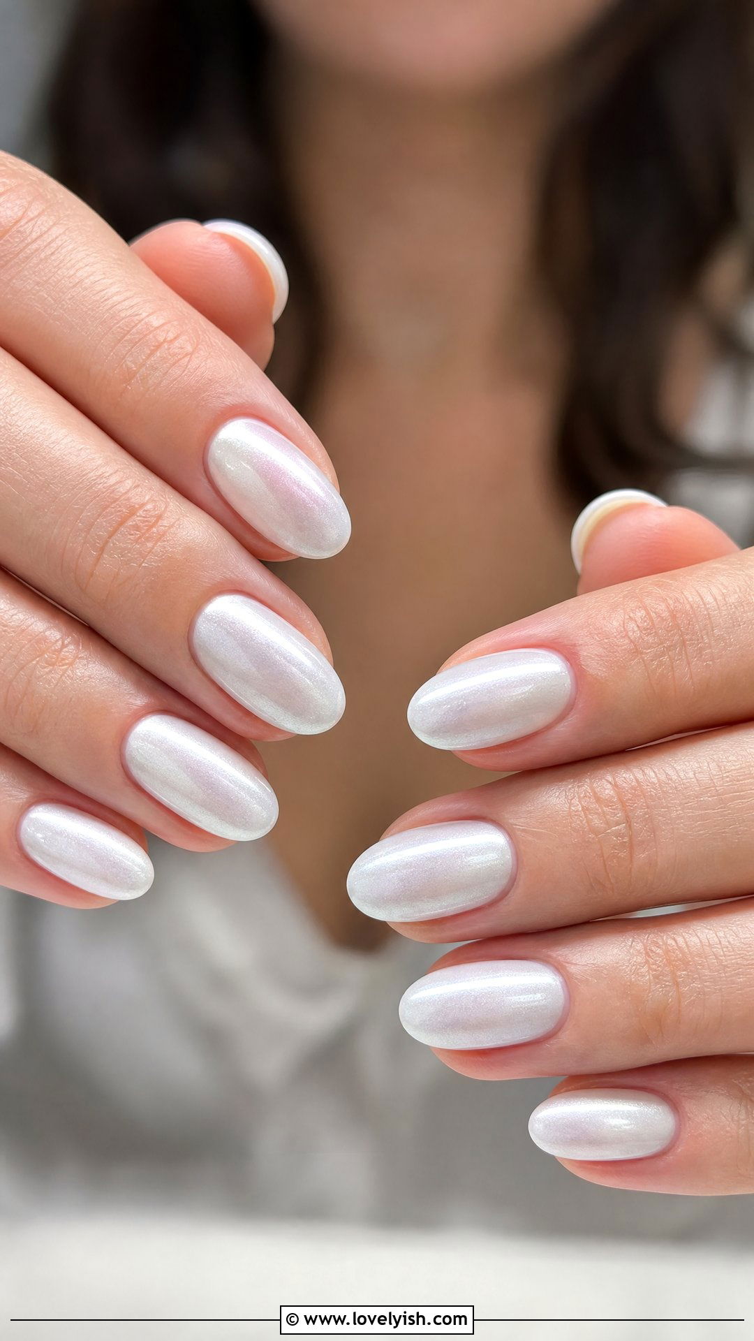 Pearl White Bridal Nails - 50 classy nails - 50 classy nails