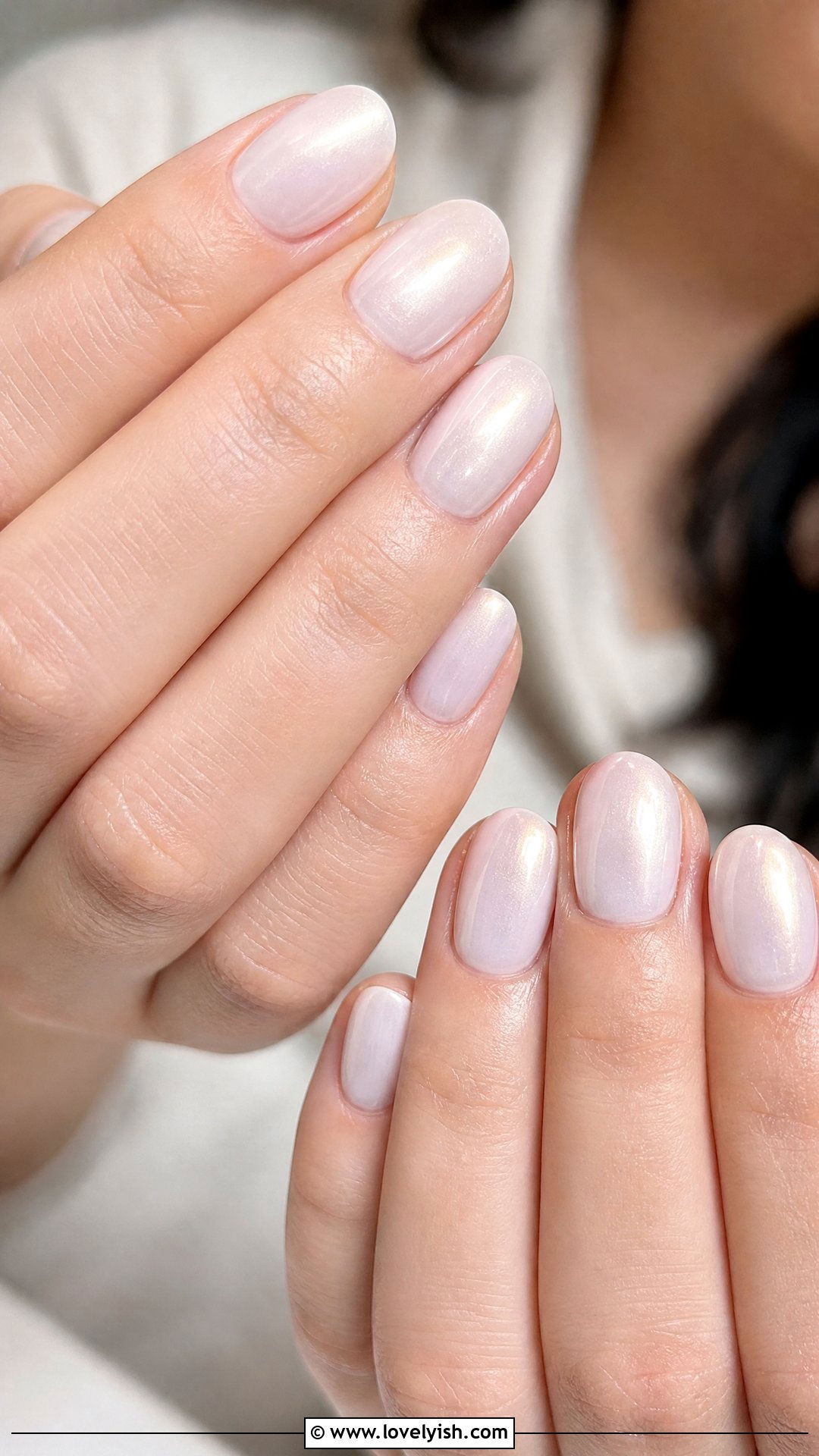 Pearl White Holiday Nails - 50 holiday nails - 50 holiday nails