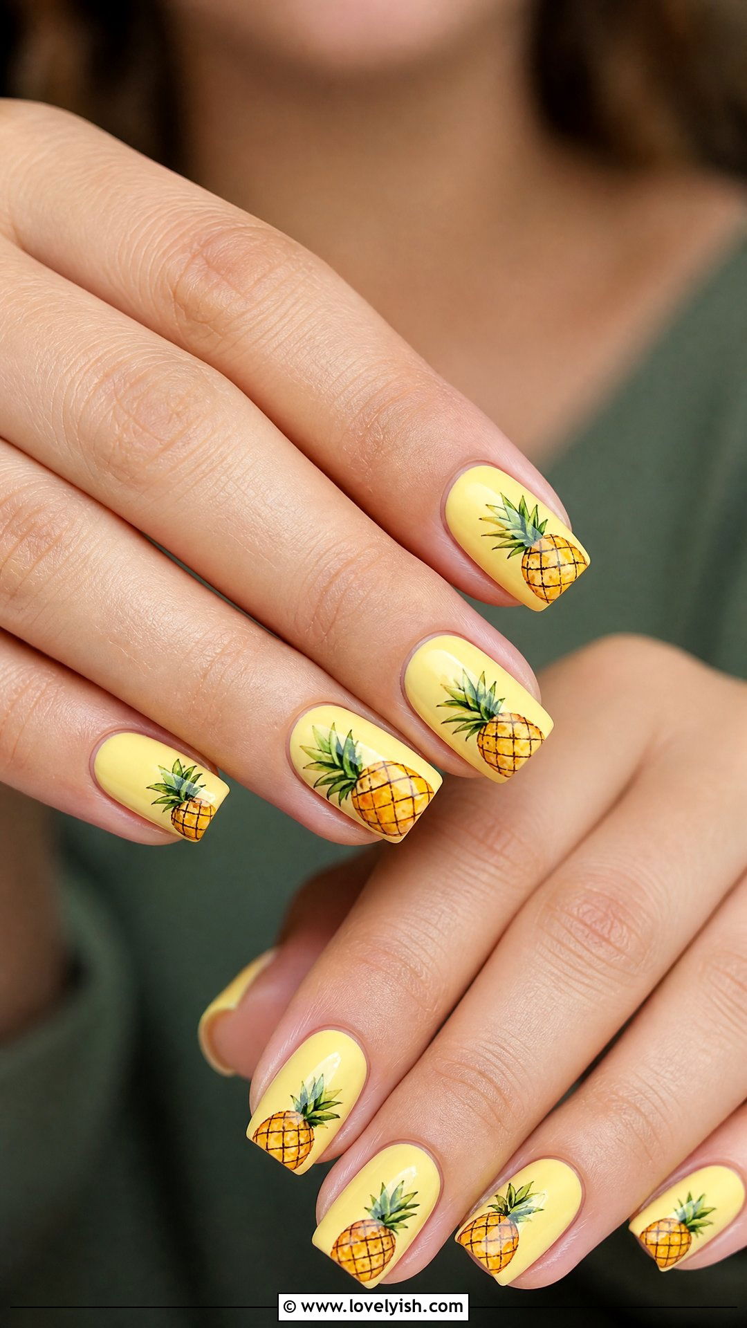 Pineapple Print Yellow Nails - 43 summer nail designs - 43 summer nail designs