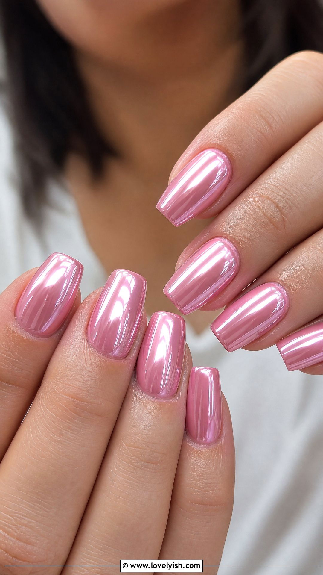 Pink Chrome Short Coffin Nails - 25 short coffin nails designs - 25 short coffin nails designs